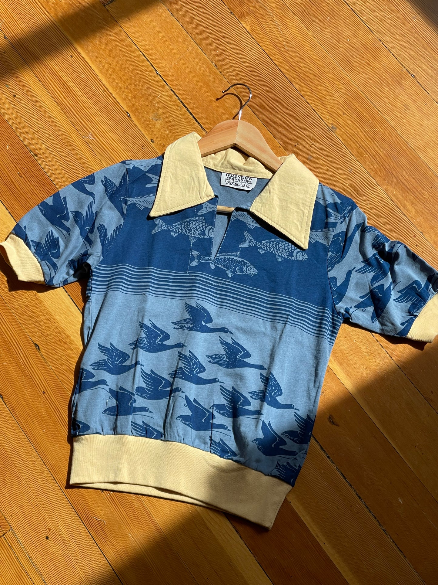Printed Pullover "Blue Fish" - ( select size )