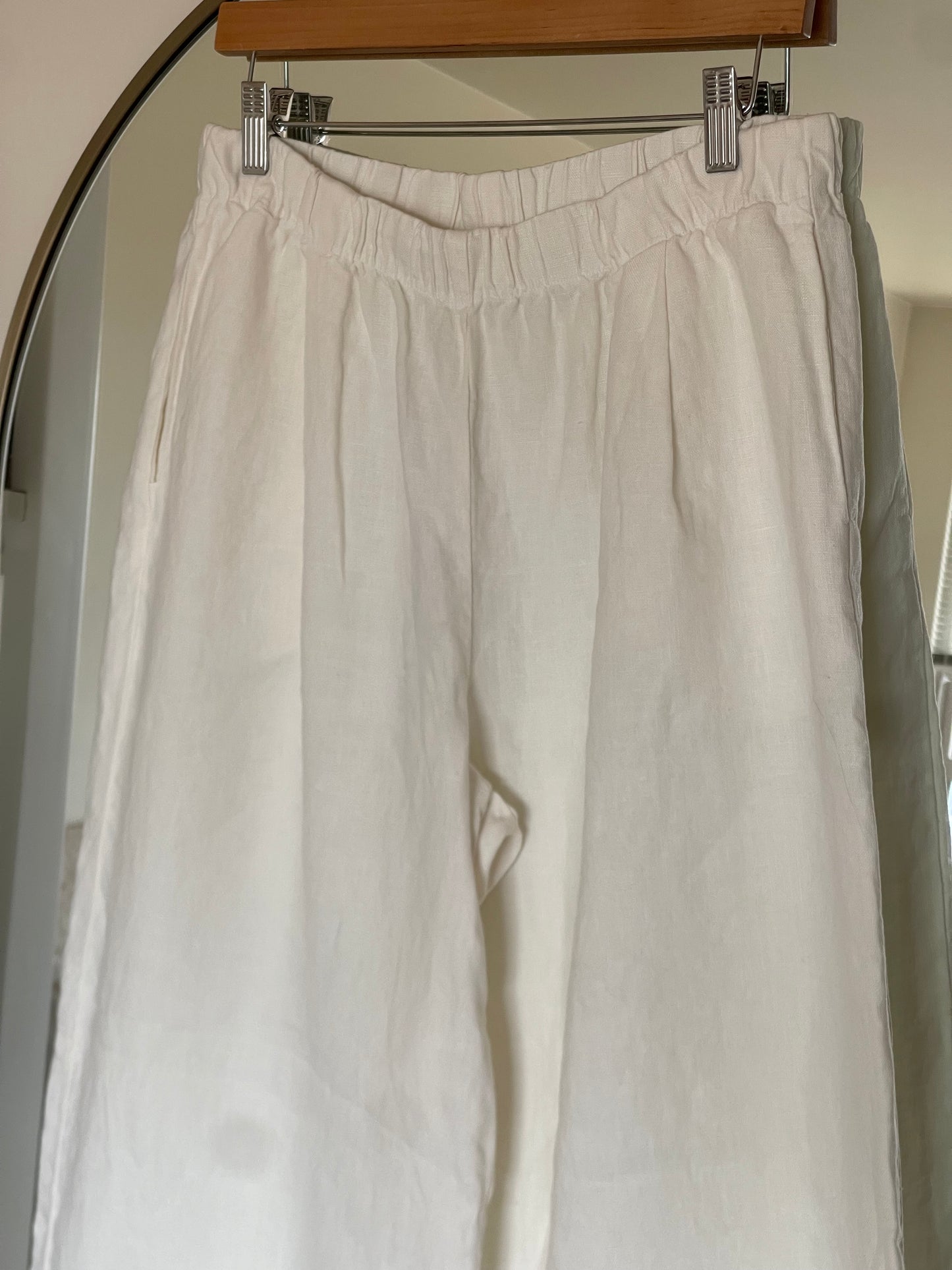 LA RELAXED Linen Simple Pant in WHITE - ( select size )