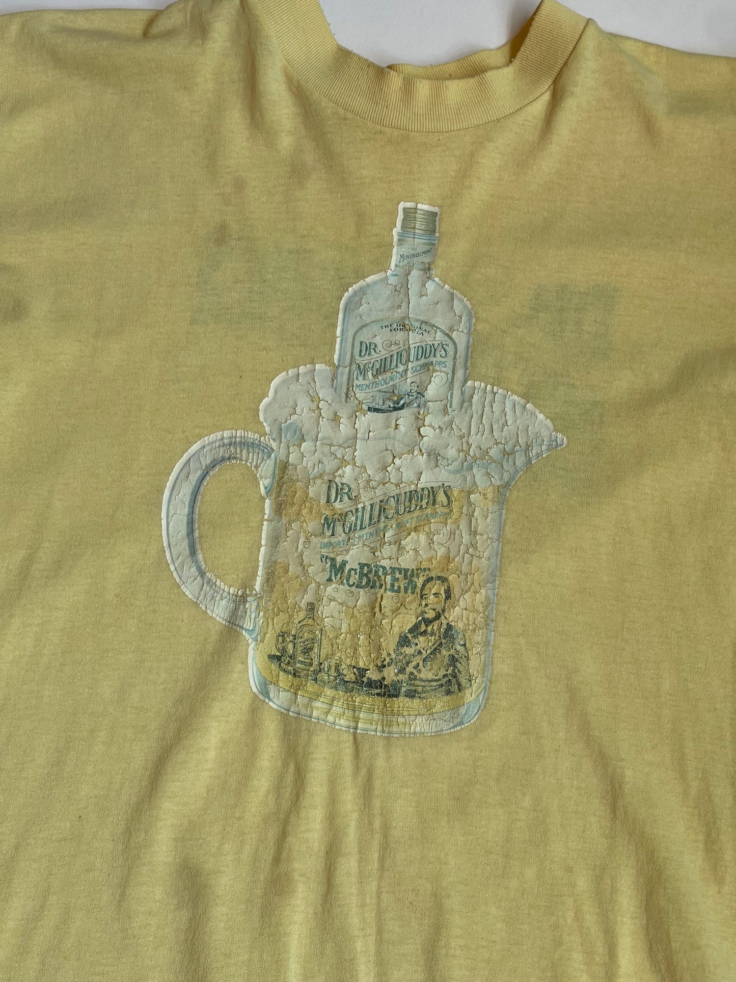 Vintage McGillcuddy's Menthol Schnapps Tee 02 - M