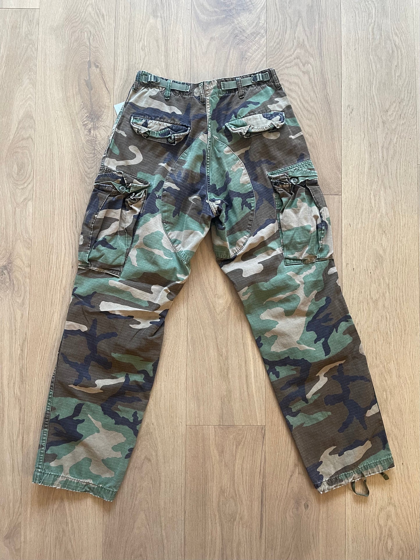 Vintage Camo Cargo Pants - S/M 24-30" W