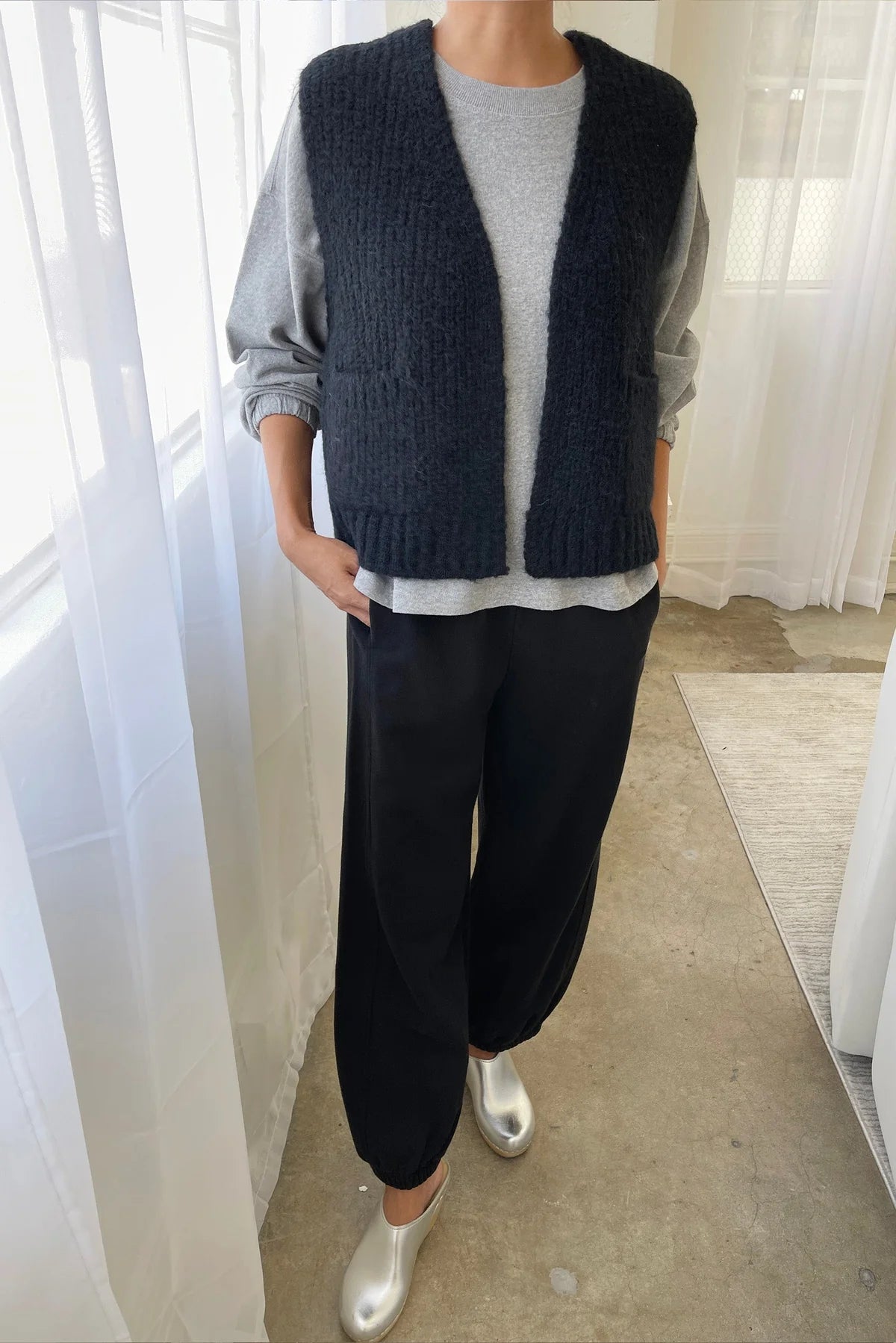 Le Bon Shoppe French Terry Balloon Pants in BLACK - ( select size )