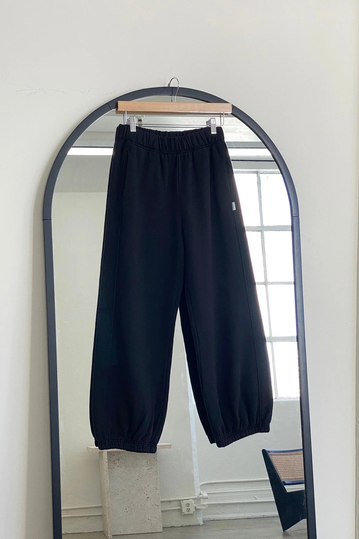 Le Bon Shoppe French Terry Balloon Pants in BLACK - ( select size )