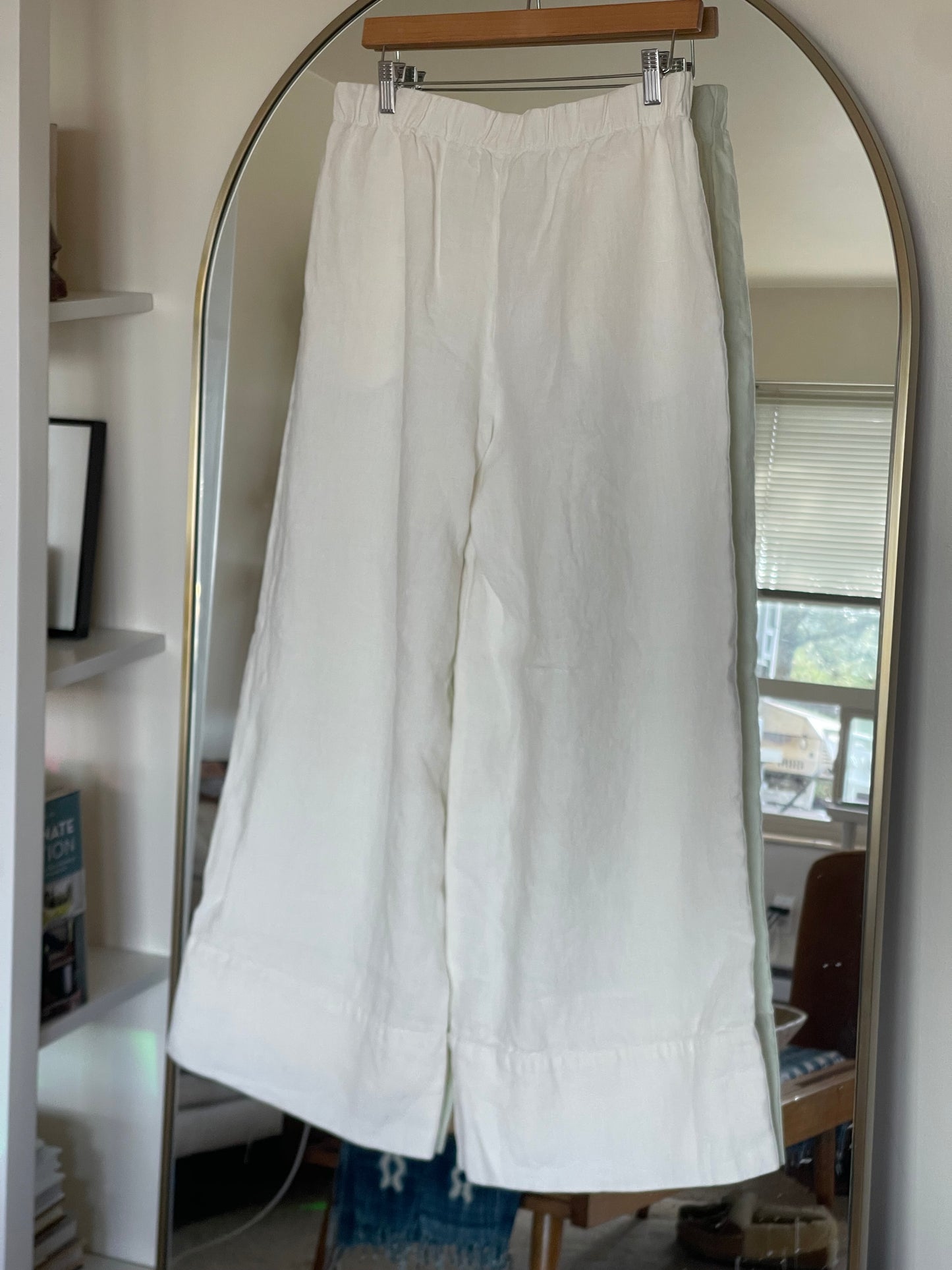 LA RELAXED Linen Simple Pant in WHITE - ( select size )