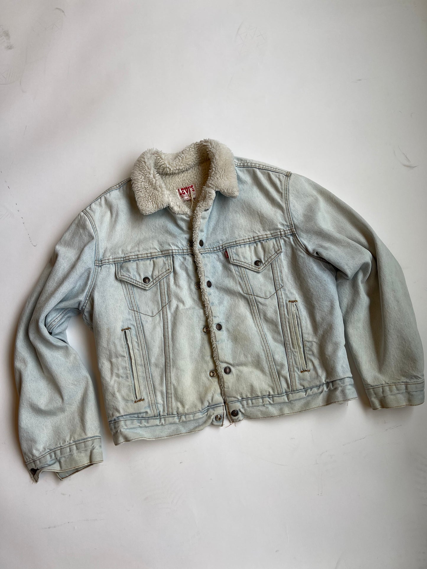 Vintage Levi's light-wash Sherpa Lined Jacket - L