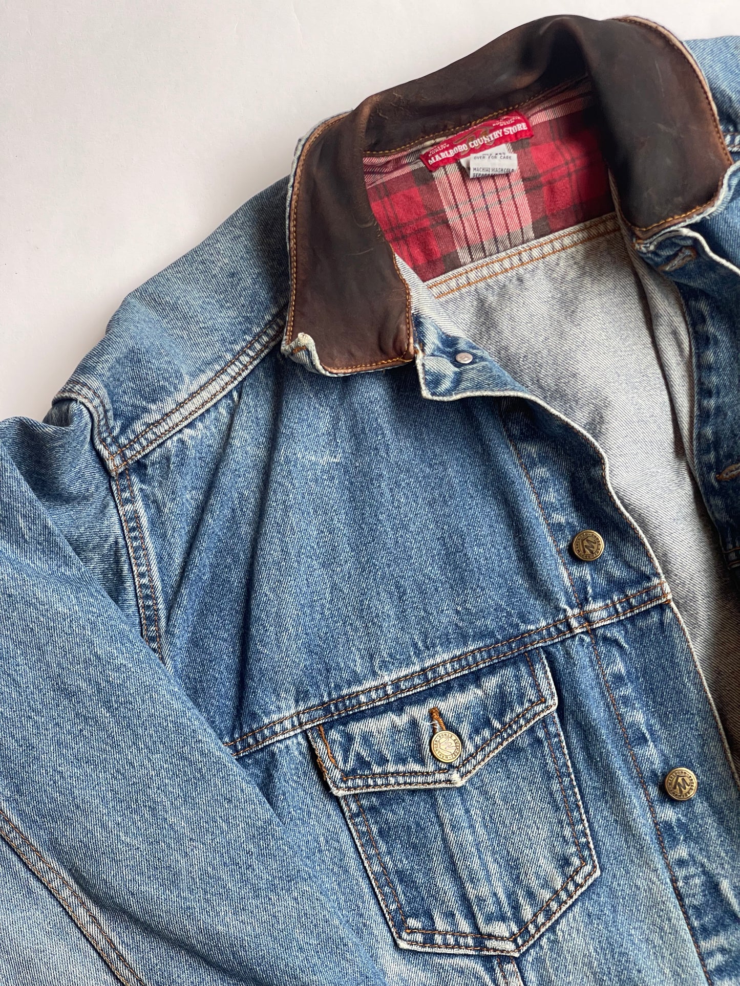 Vintage Marlboro Leather Collar Denim Jacket - L/XL