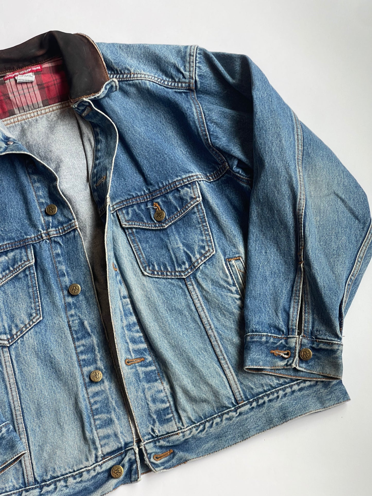 Vintage Marlboro Leather Collar Denim Jacket - L/XL