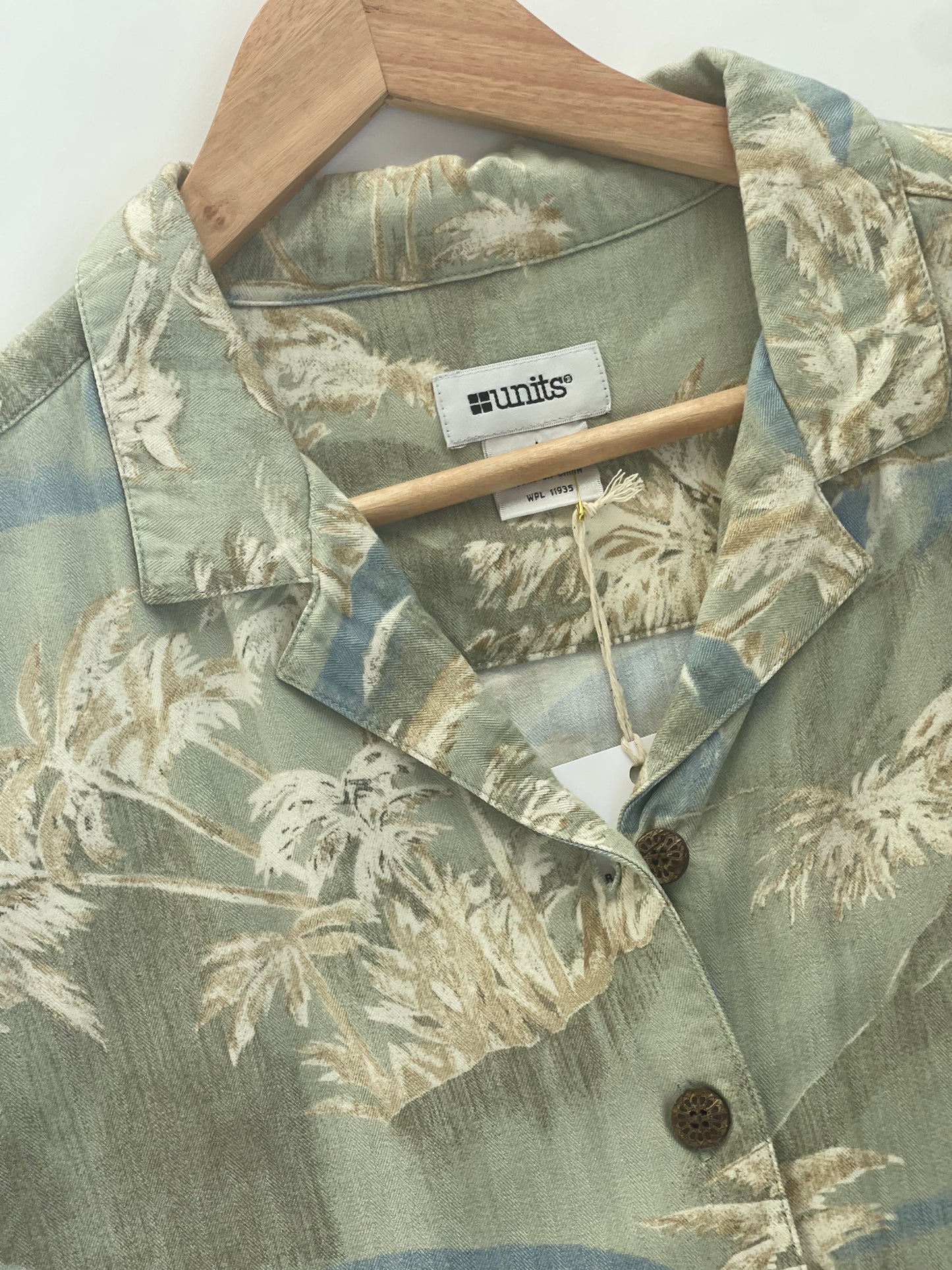 Vintage Hawaiian Shirt - M