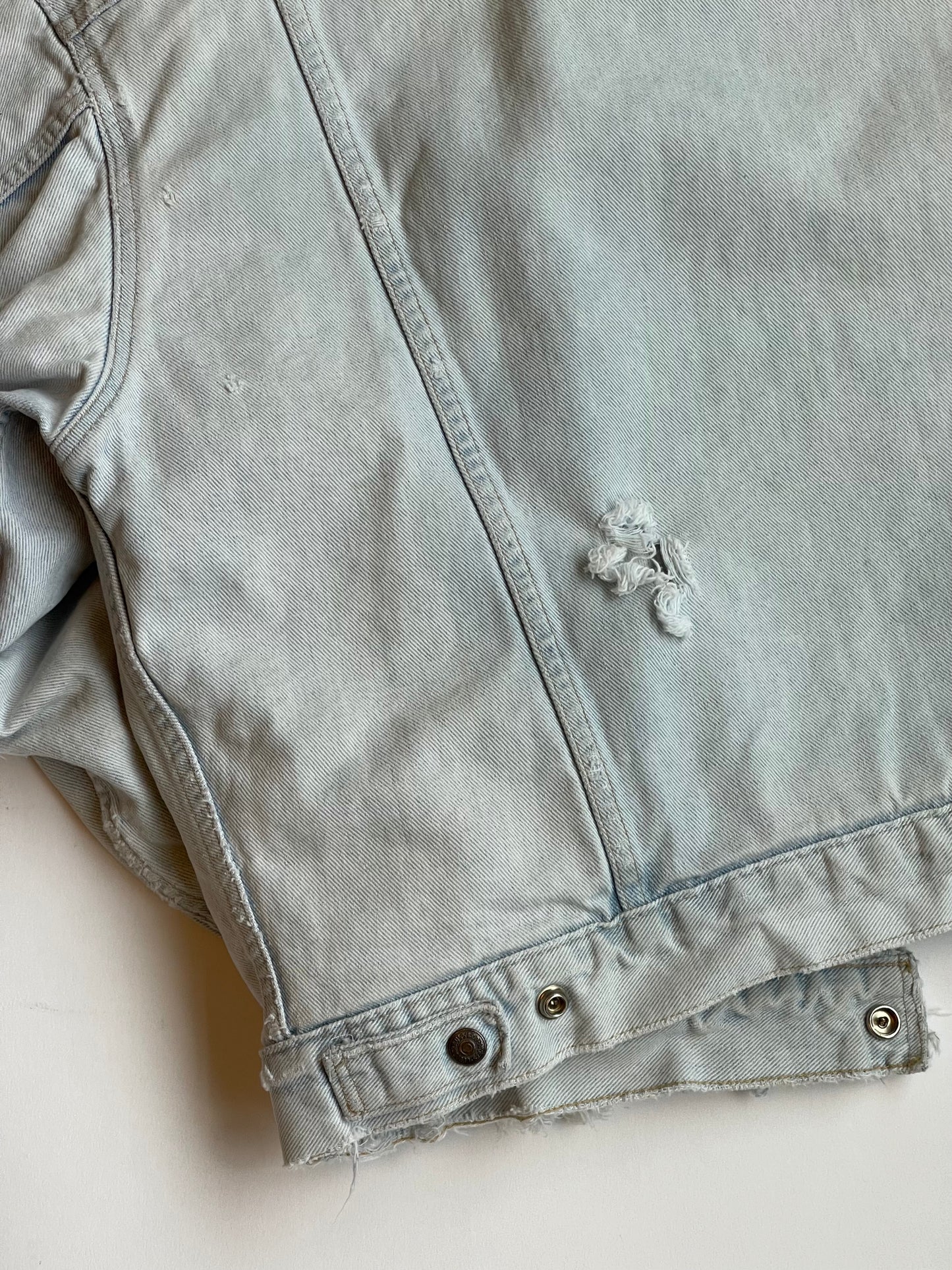 Vintage Levi's light-wash Sherpa Lined Jacket - L