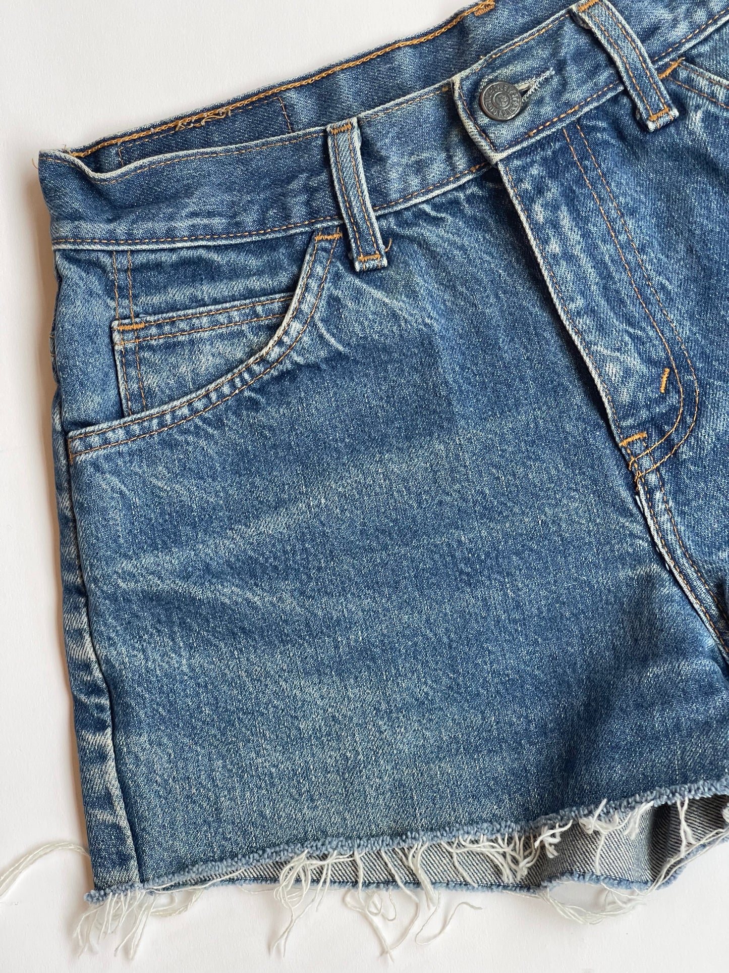 Vintage Mid-rise Levi's cutoff shorts - 28” W
