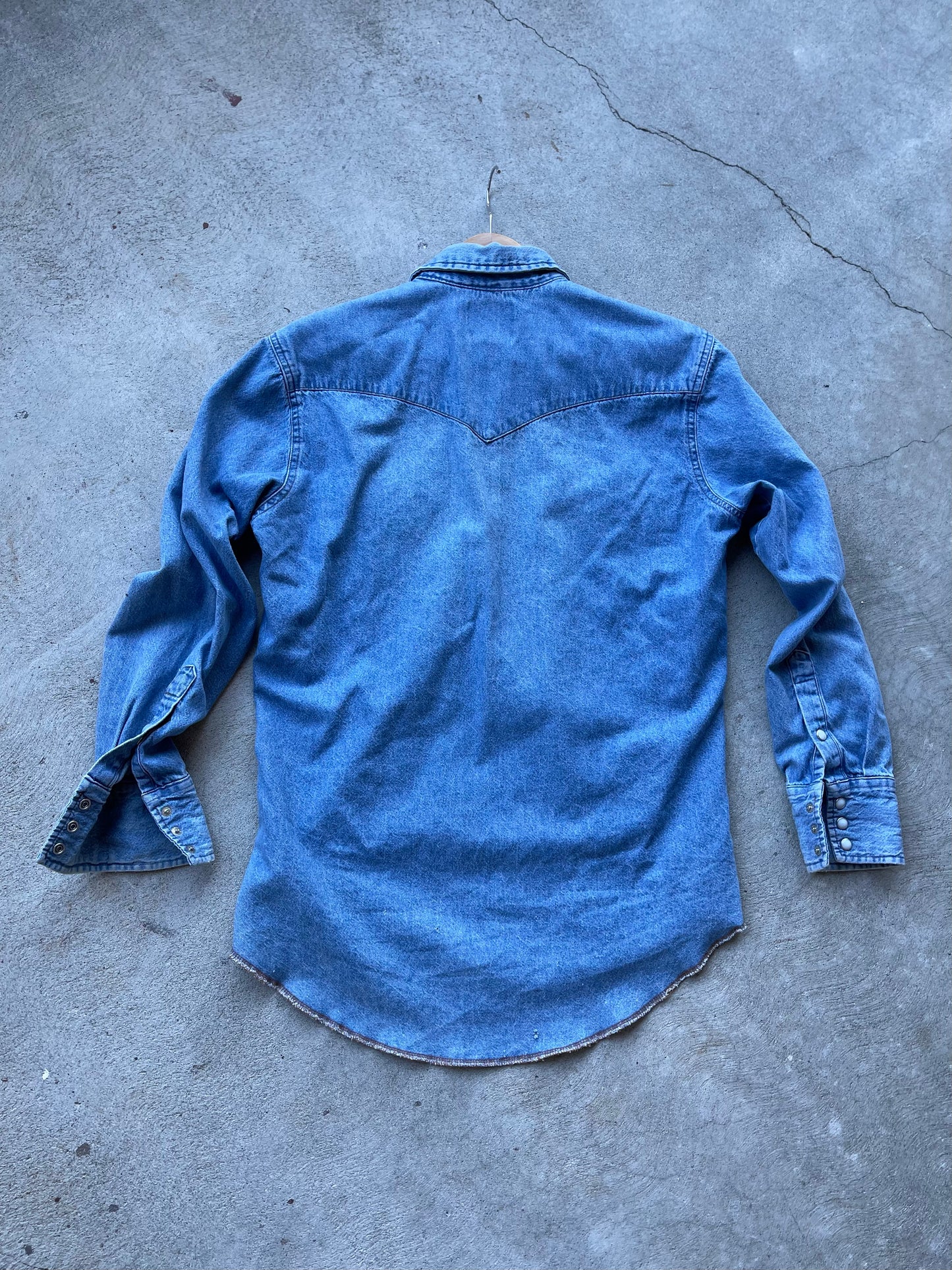 Vintage Wrangler Snap Chambray - M/L