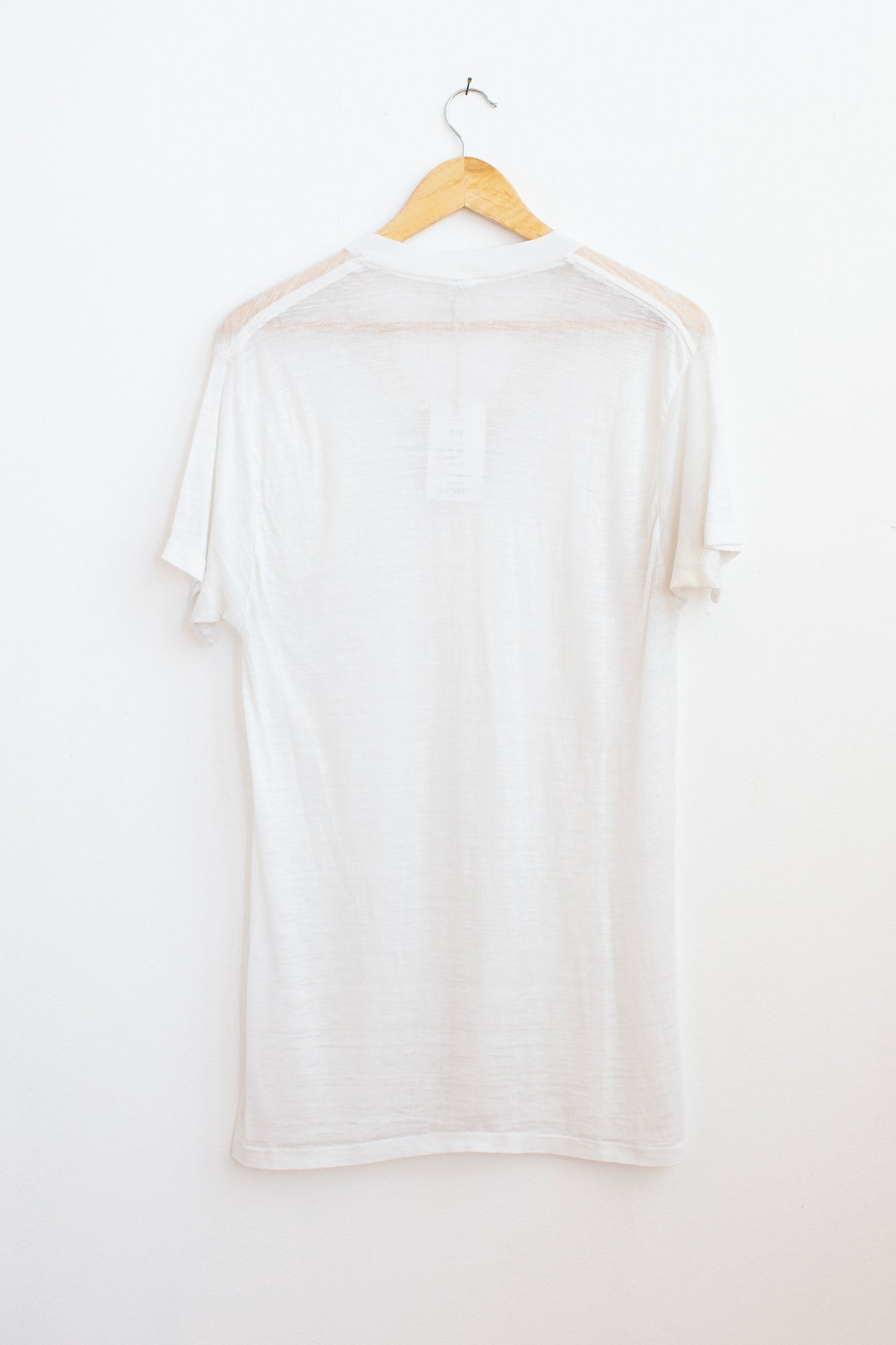 Vintage Paper Thin V-Neck Tee - M