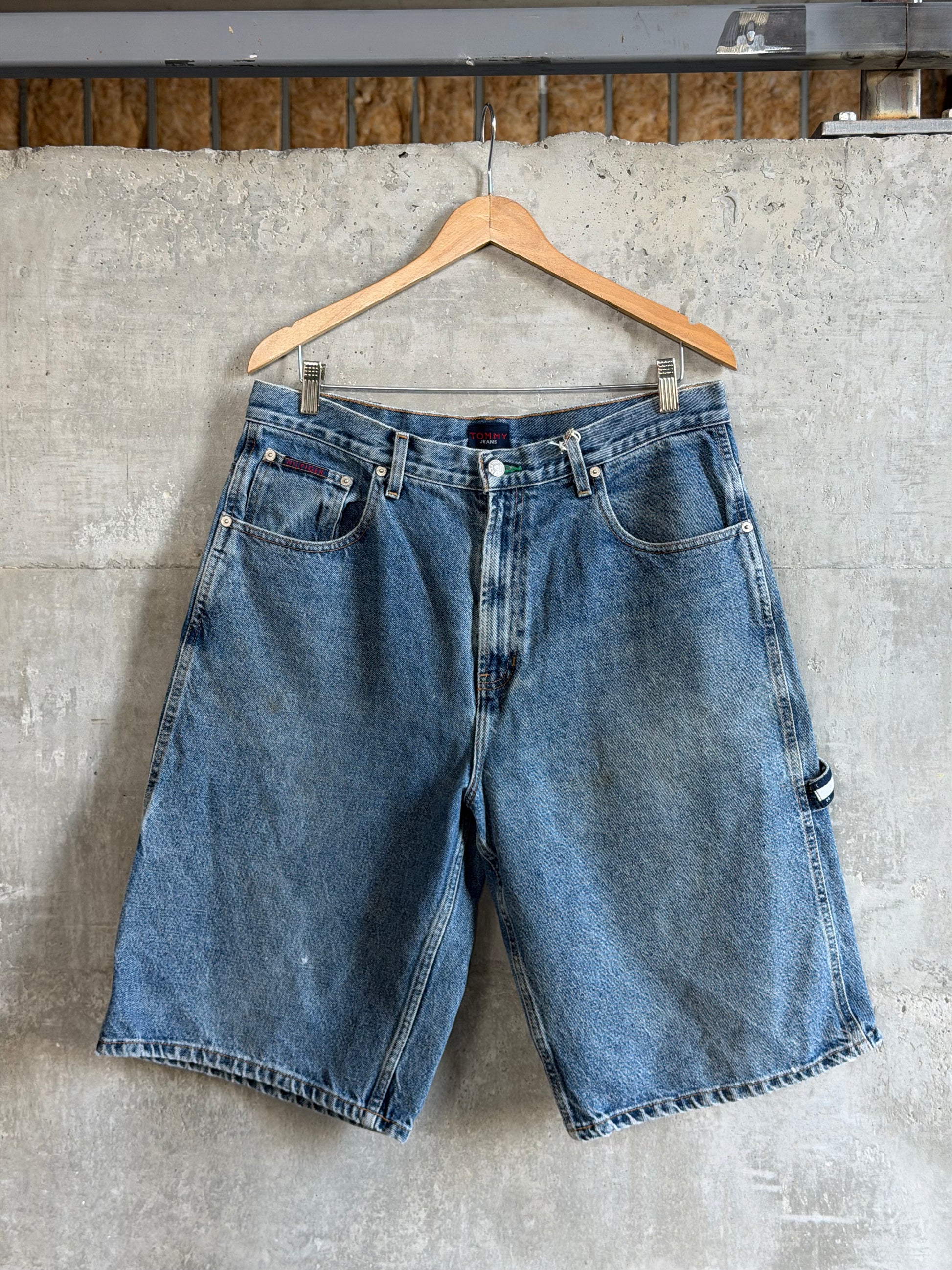 Vintage Tommy Hilfiger Shorts - 34" W