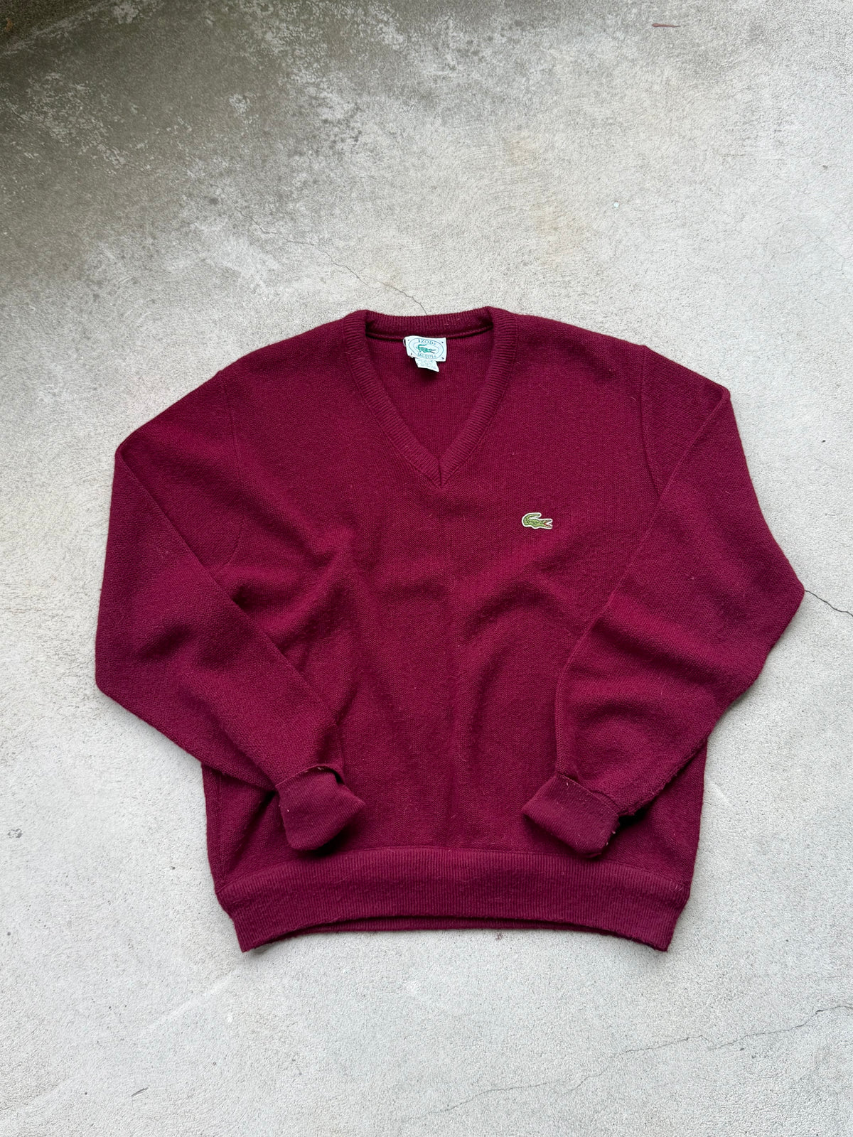 Vintage Dad Sweater in WINE - M