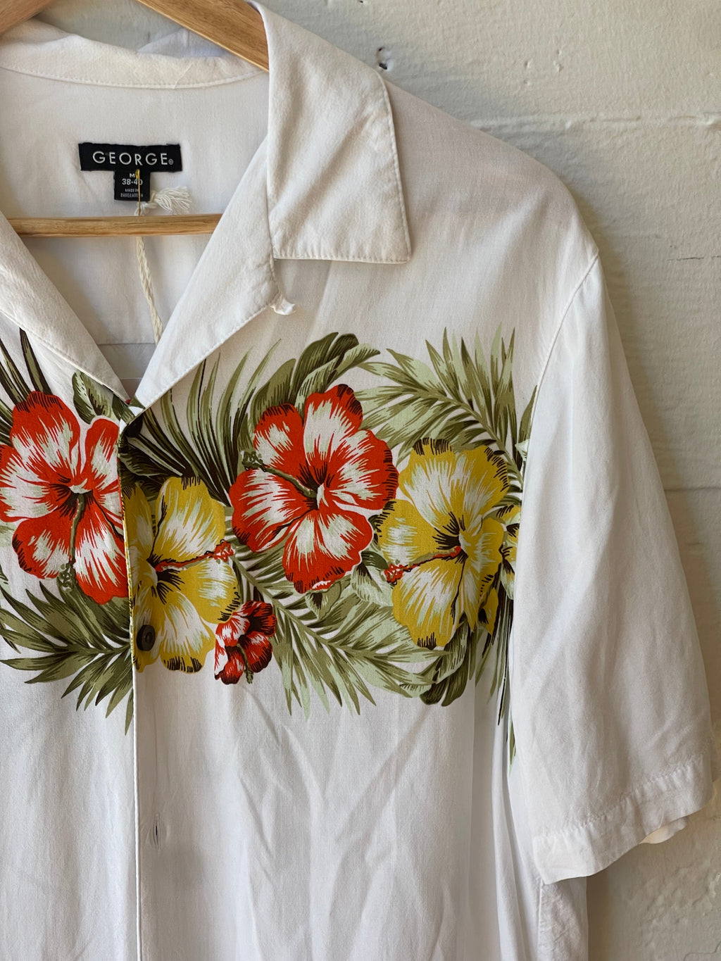 Rayon Hawaiian Easy Shirt - M/L