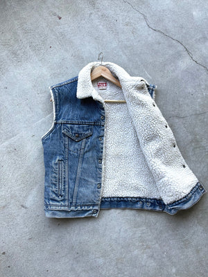 Vintage Levis Sherpa Lined Vest MID WASH ( M )
