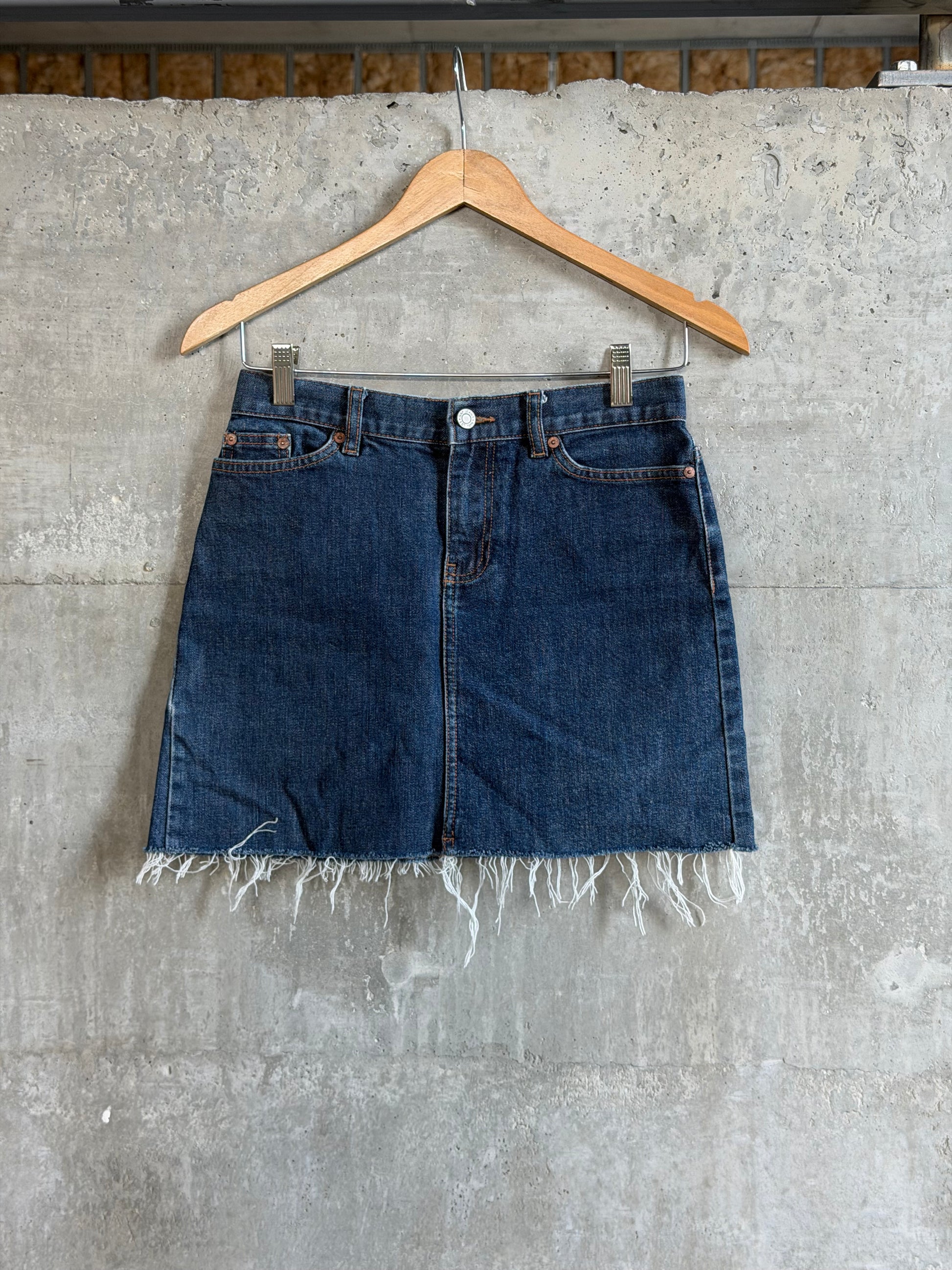 Pre-loved Gap Denim Mini Skirt - 28" W