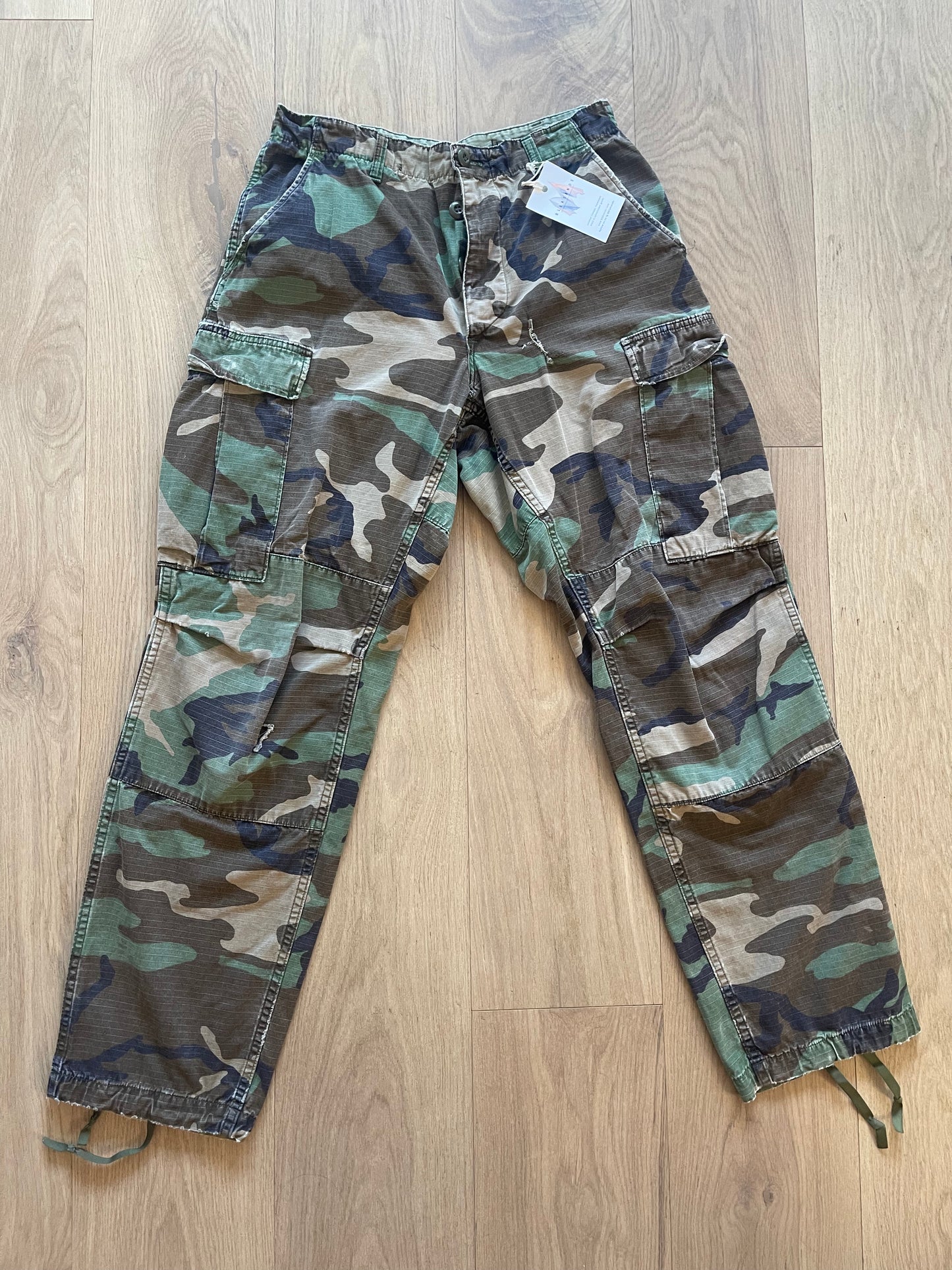 Vintage Camo Cargo Pants - S/M 24-30" W