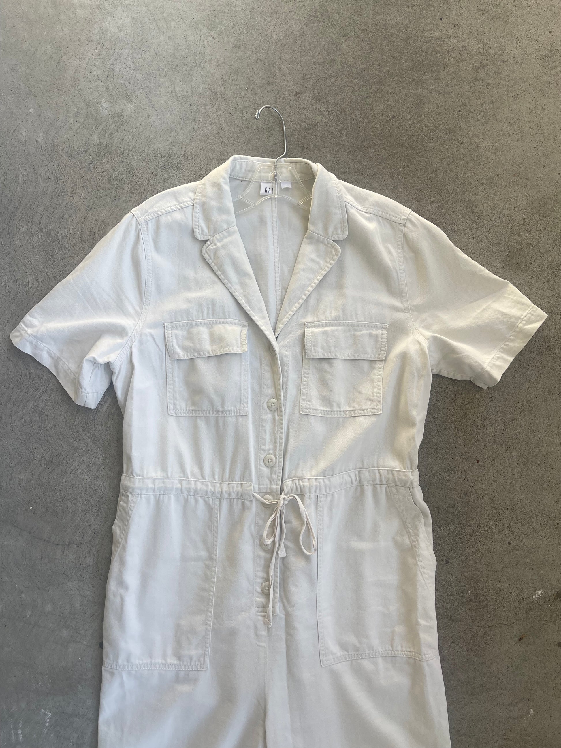 Preloved Gap Boilersuit in ECRU - M