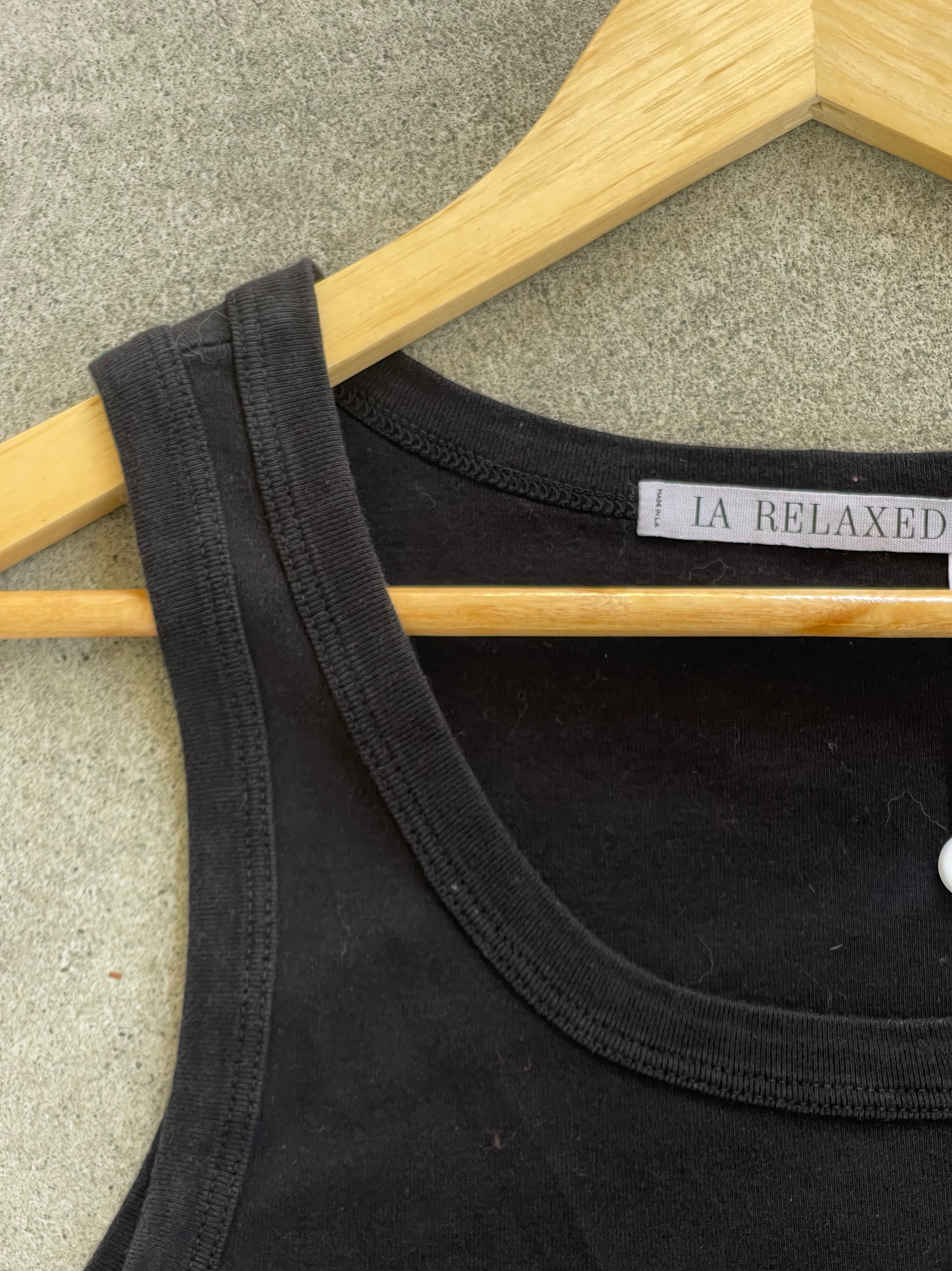 LA RELAXED Organic Rib Tank in BLACK - ( select size )