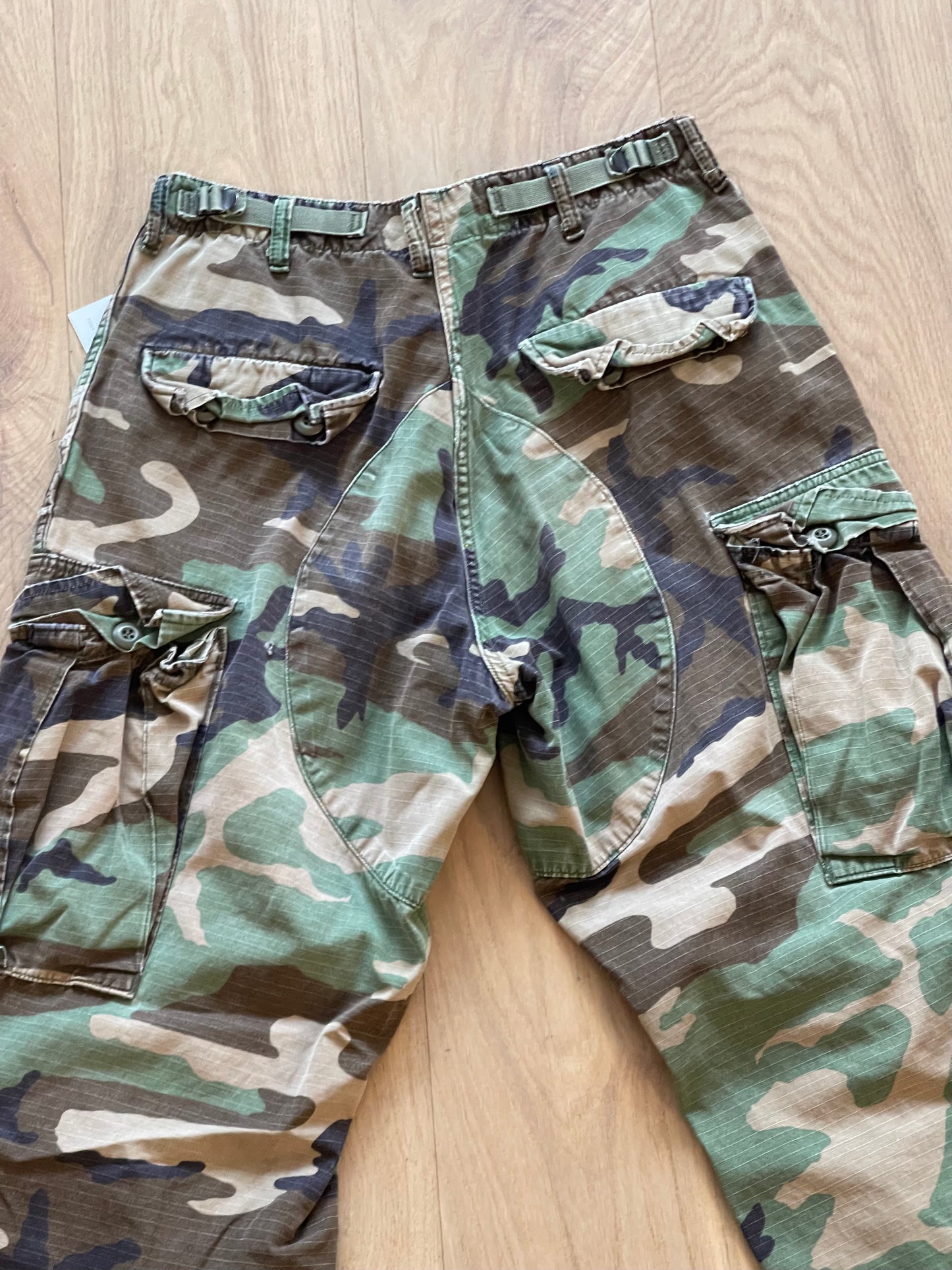 Vintage Camo Cargo Pants - S/M 24-30" W