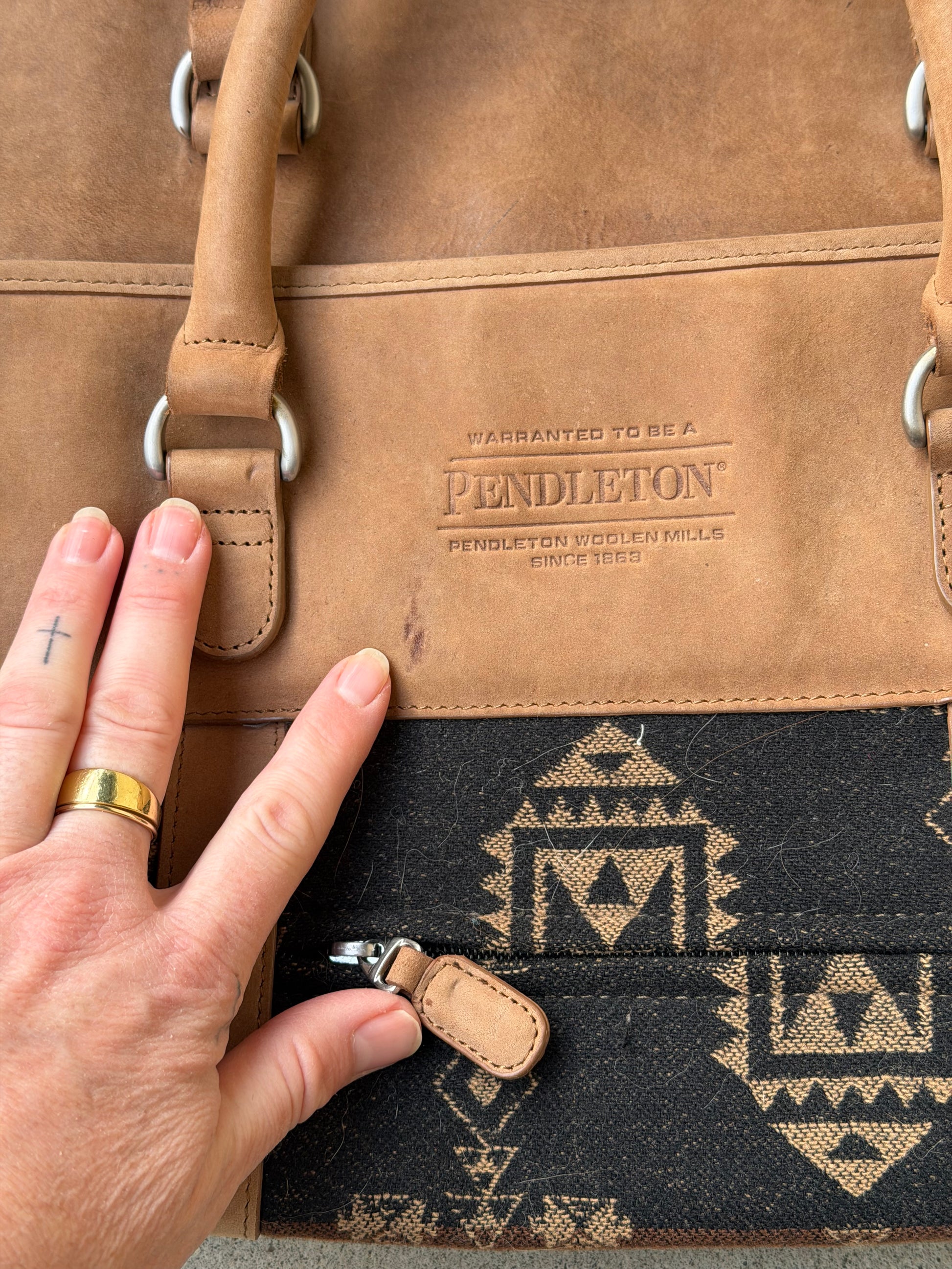 Preloved Pendleton Weekender