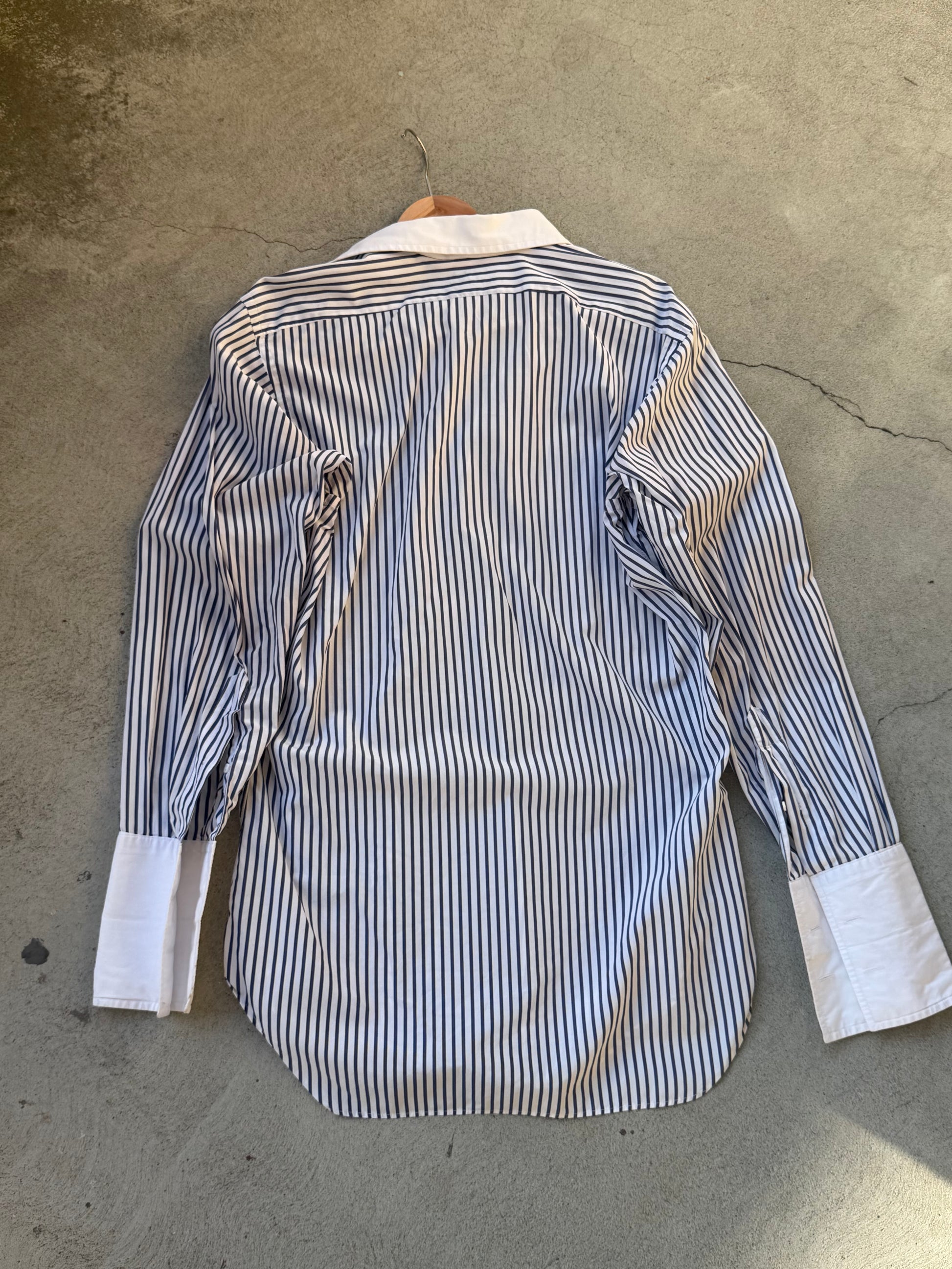 cdn/shop/files/739650E3-EB8D-4819-B0