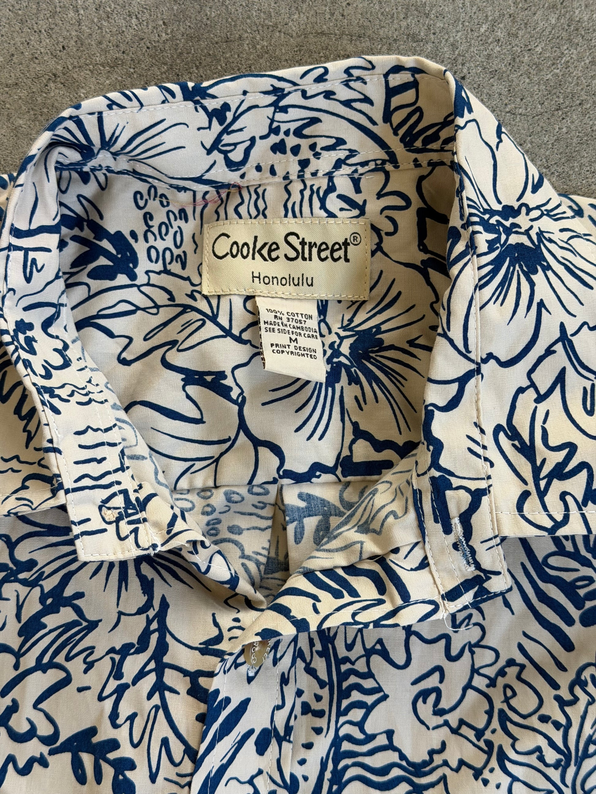 Vintage Hawaiian Shirt - M/L