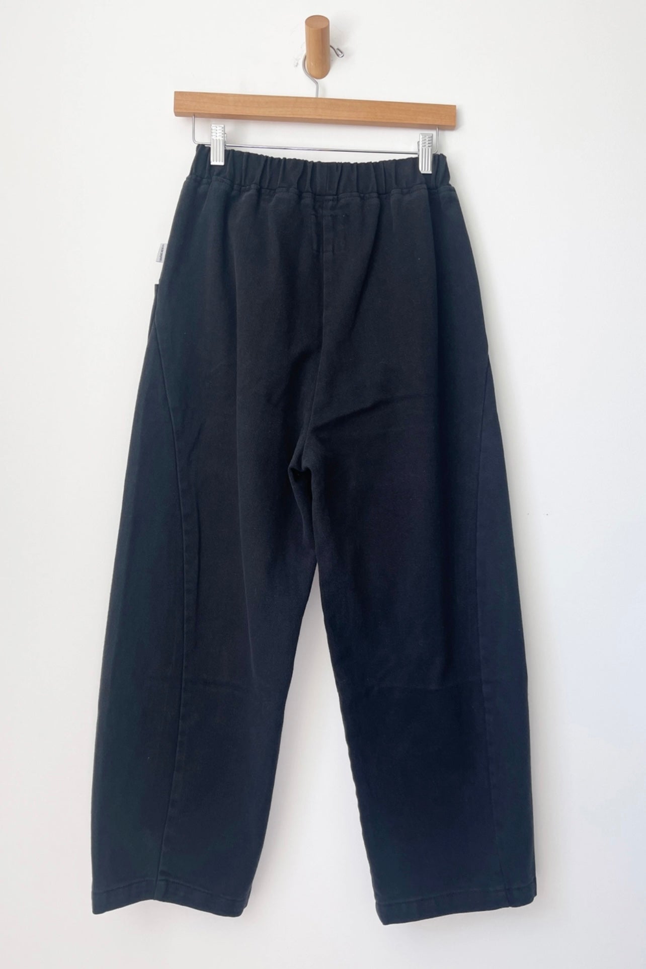 Le Bon Shoppe Arc Pants in BLACK - ( select size )