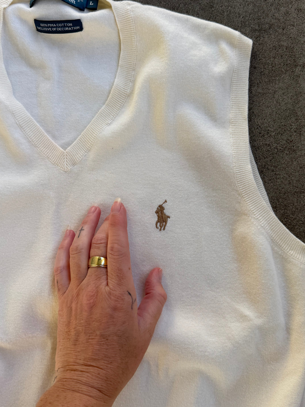 Vintage RL Knit Sweater Vest in CREAM - M
