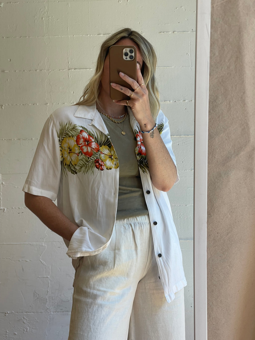 Rayon Hawaiian Easy Shirt - M/L