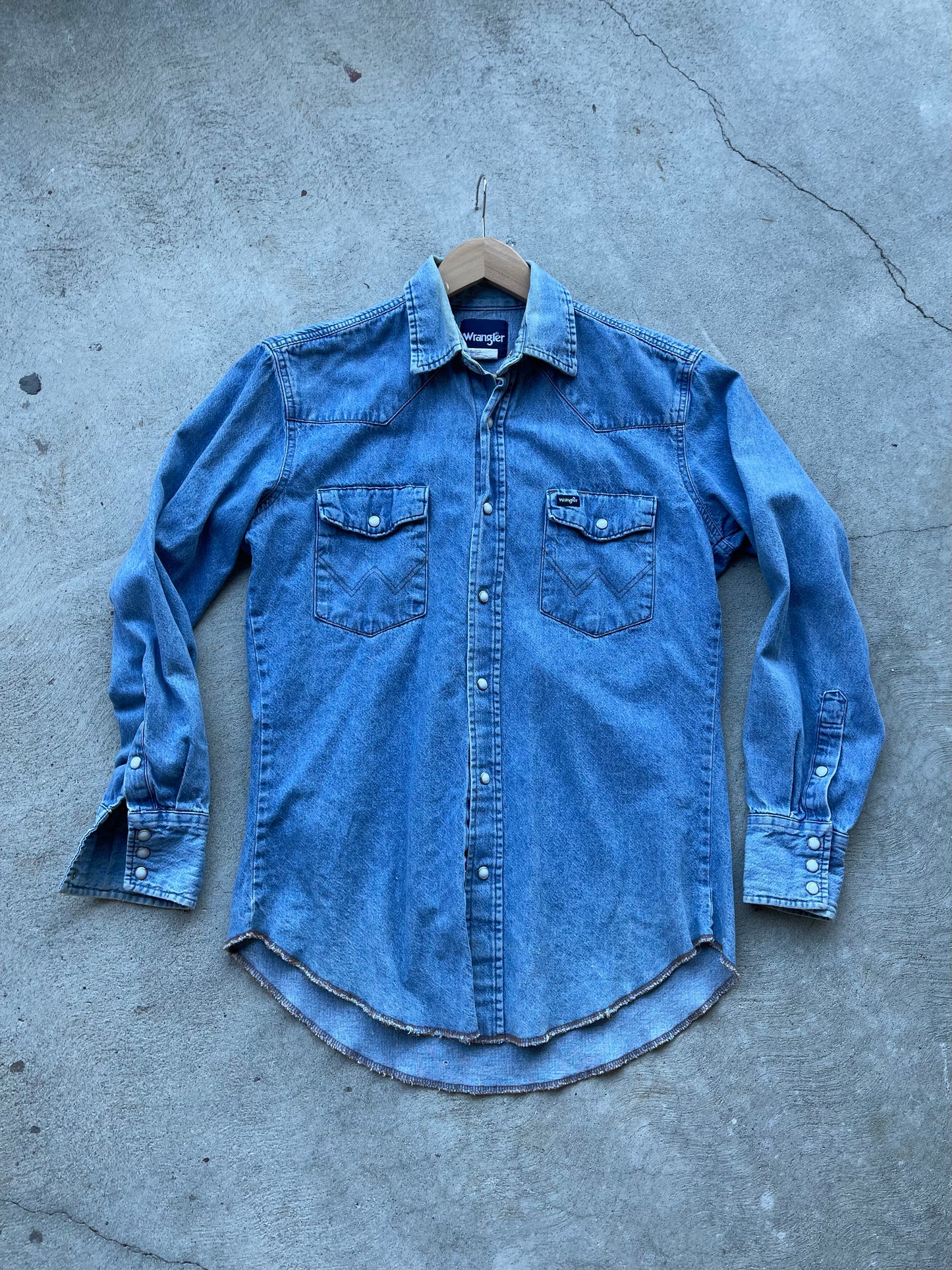 Vintage Wrangler Snap Chambray - M/L