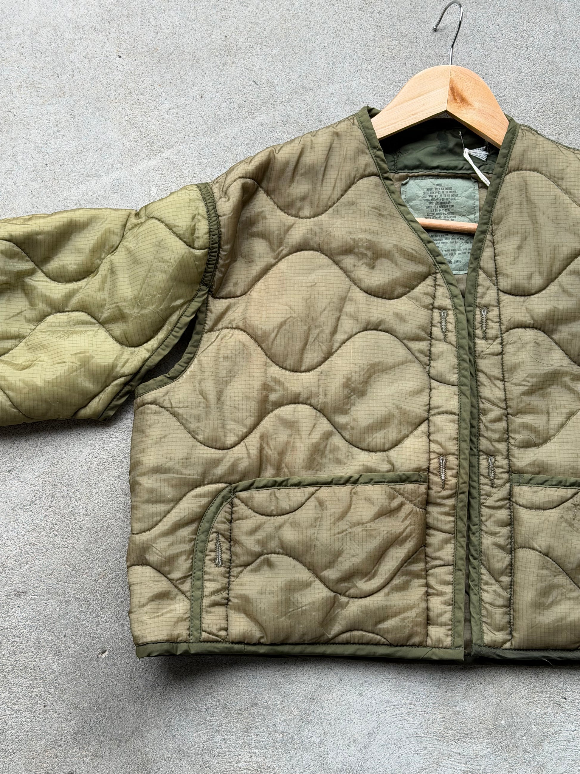 Vintage REWORKED Military Liner CROP Jacket ( OLIVE GREEN ) -S