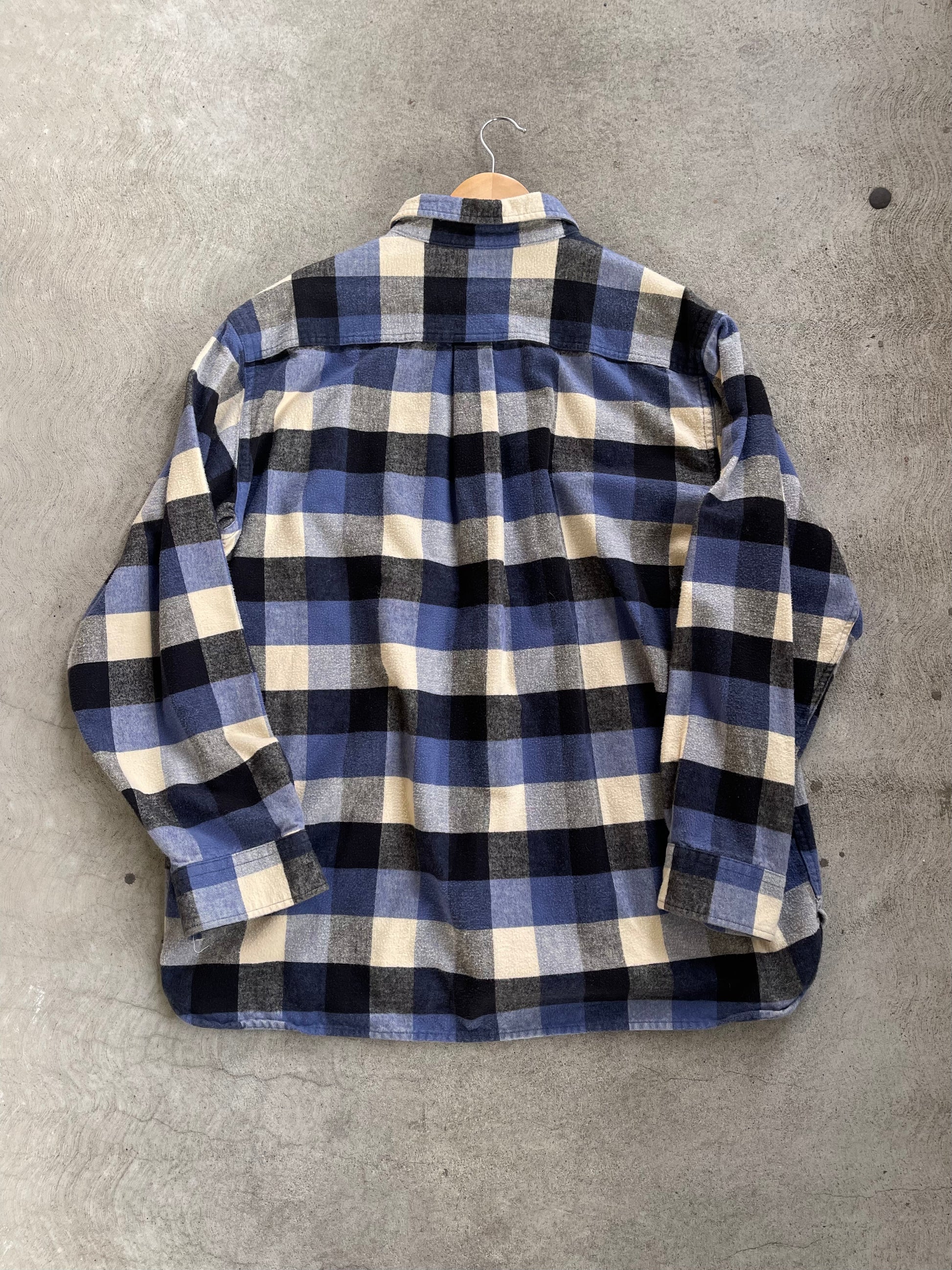 Vintage Chamois Shirt in BLUE PLAID - XL