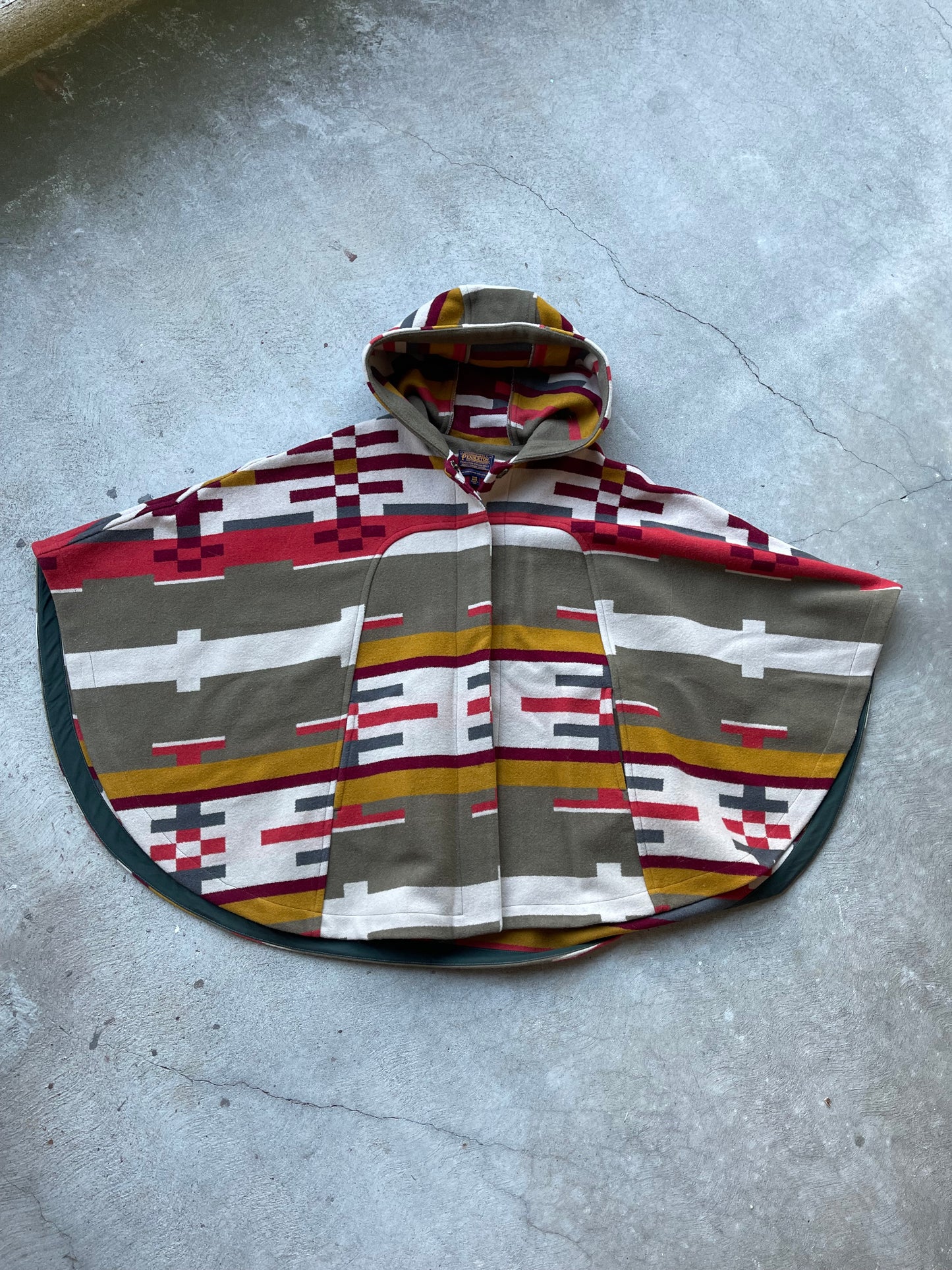 Pre-loved Pendleton Cape Jacket - OS