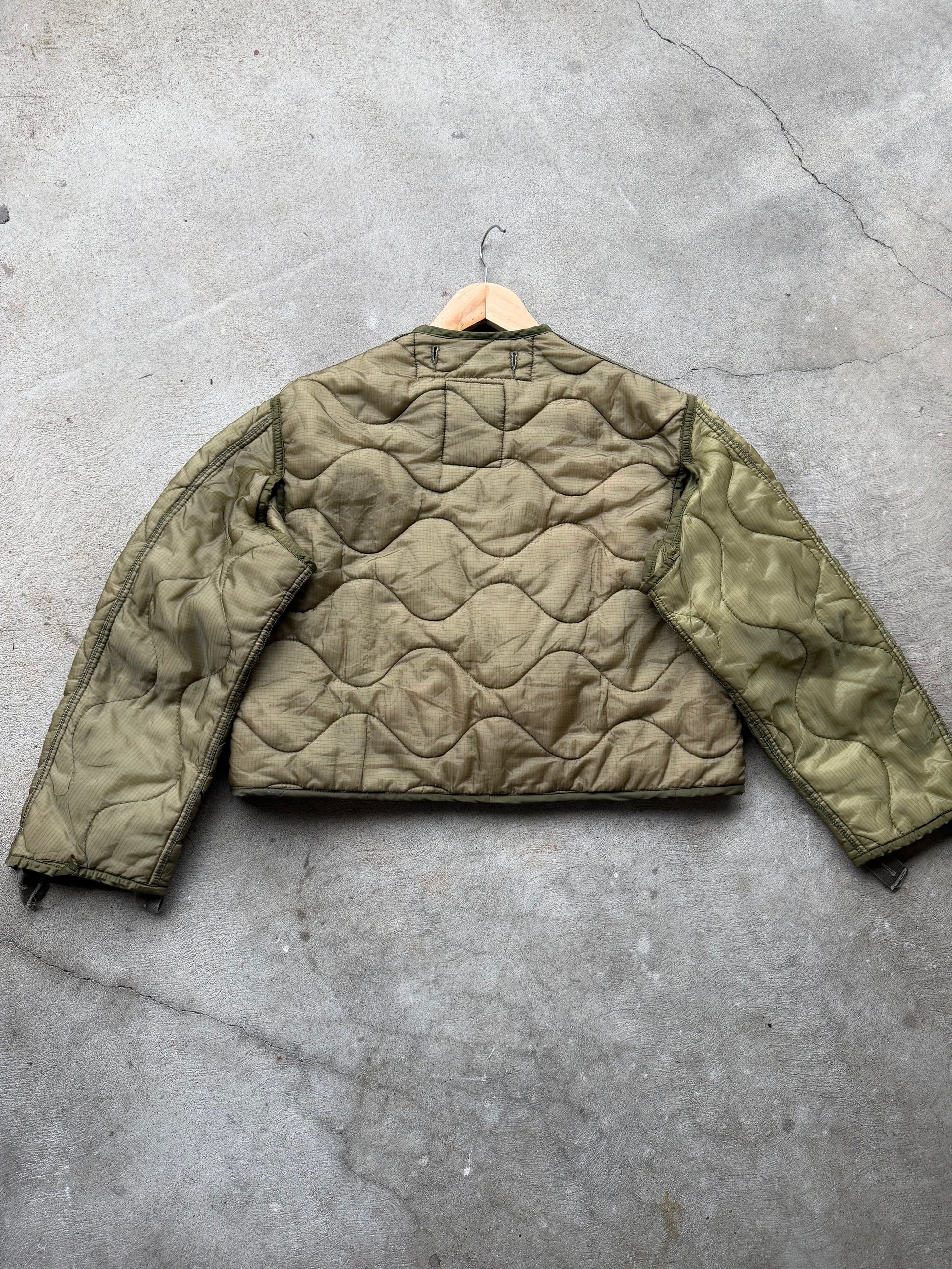 Vintage REWORKED Military Liner CROP Jacket ( OLIVE GREEN ) -S
