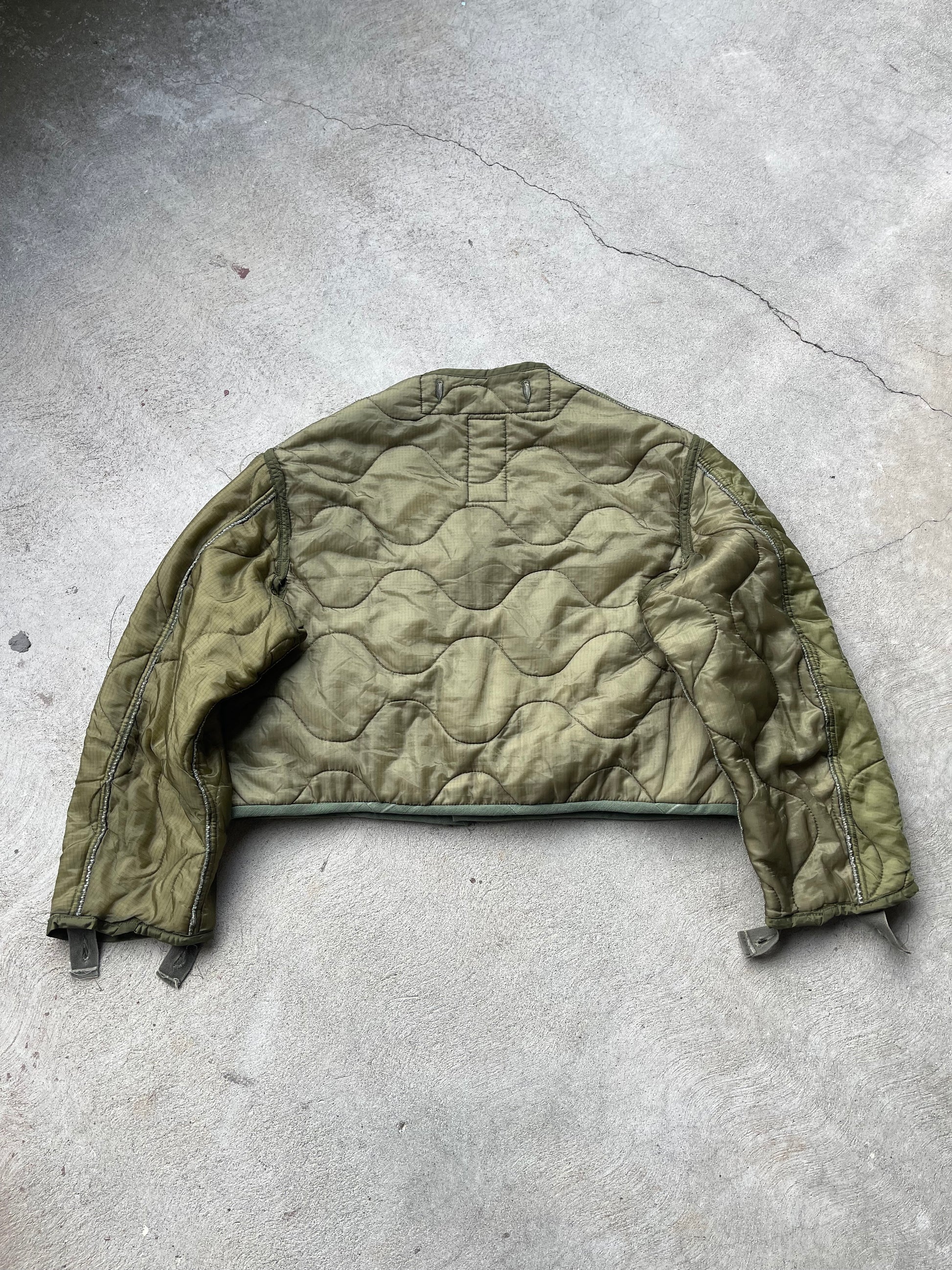 Vintage REWORKED Military Liner CROP Jacket ( OLIVE GREEN ) -S