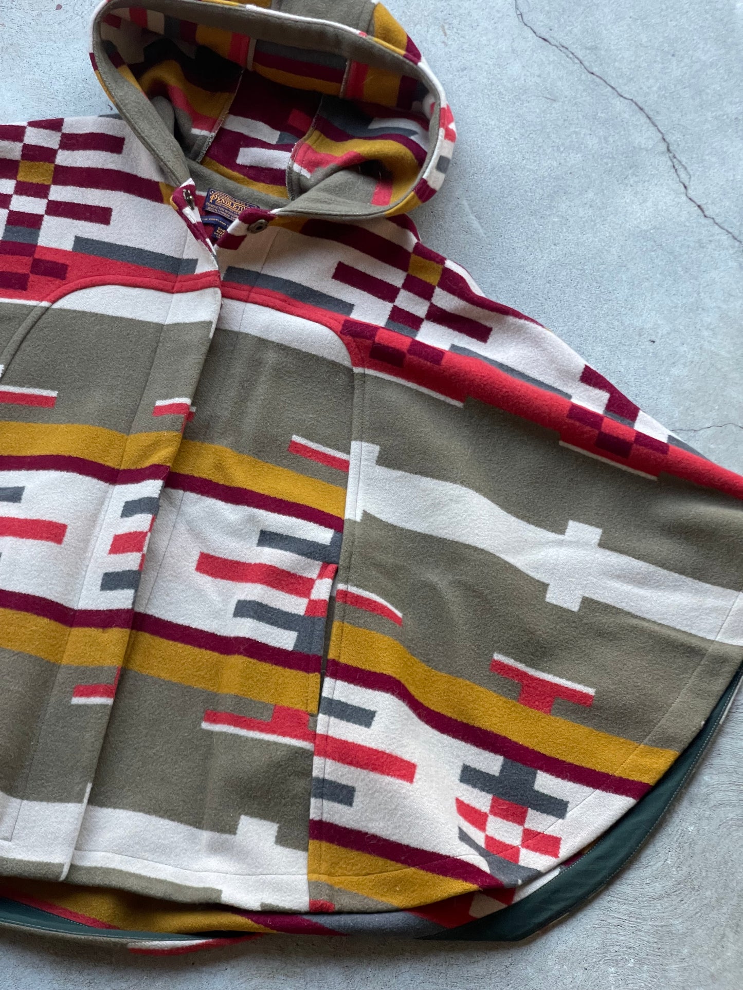 Pre-loved Pendleton Cape Jacket - OS