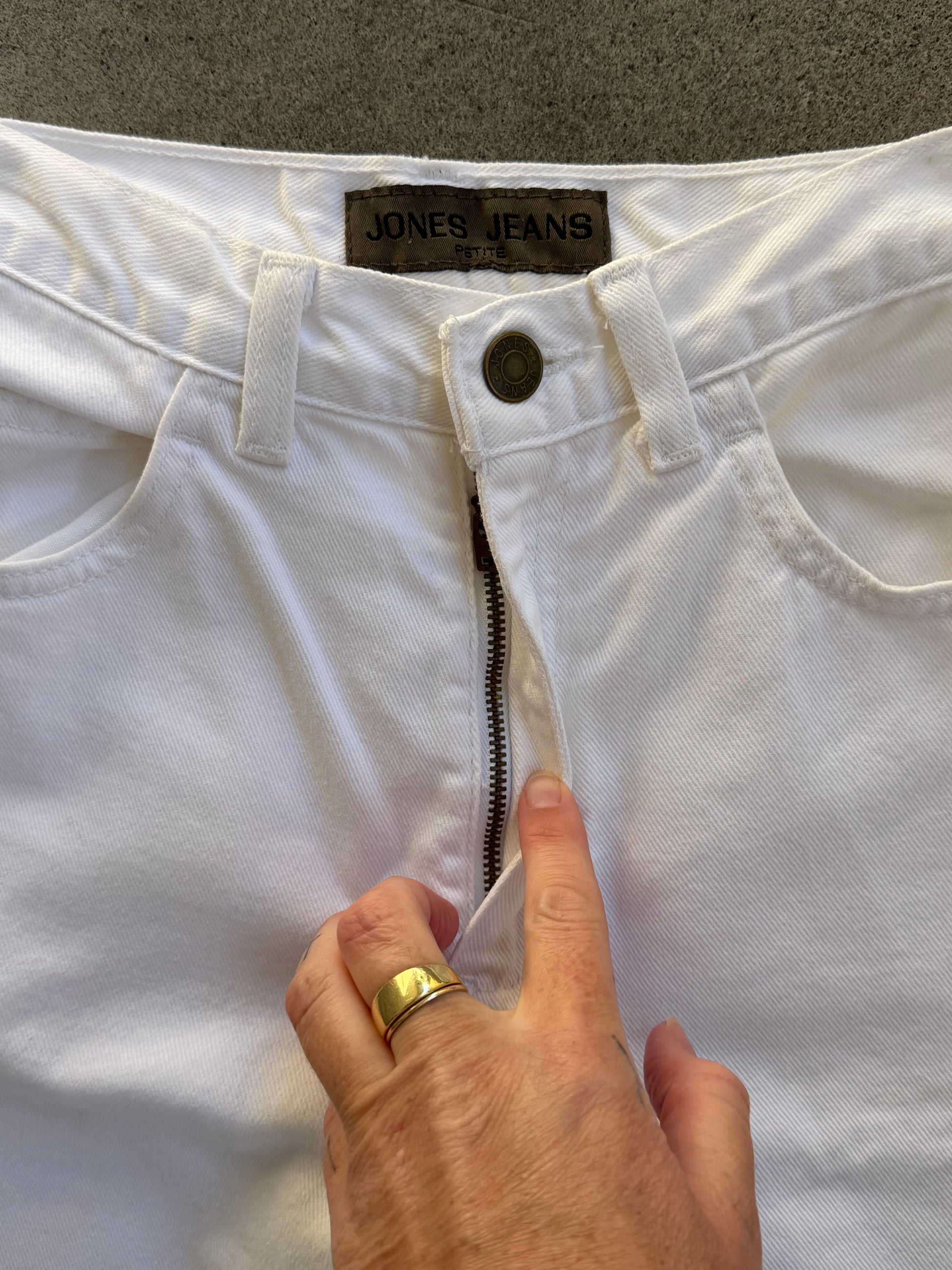 Vintage Jones Jeans WHITE - 2P 26" W