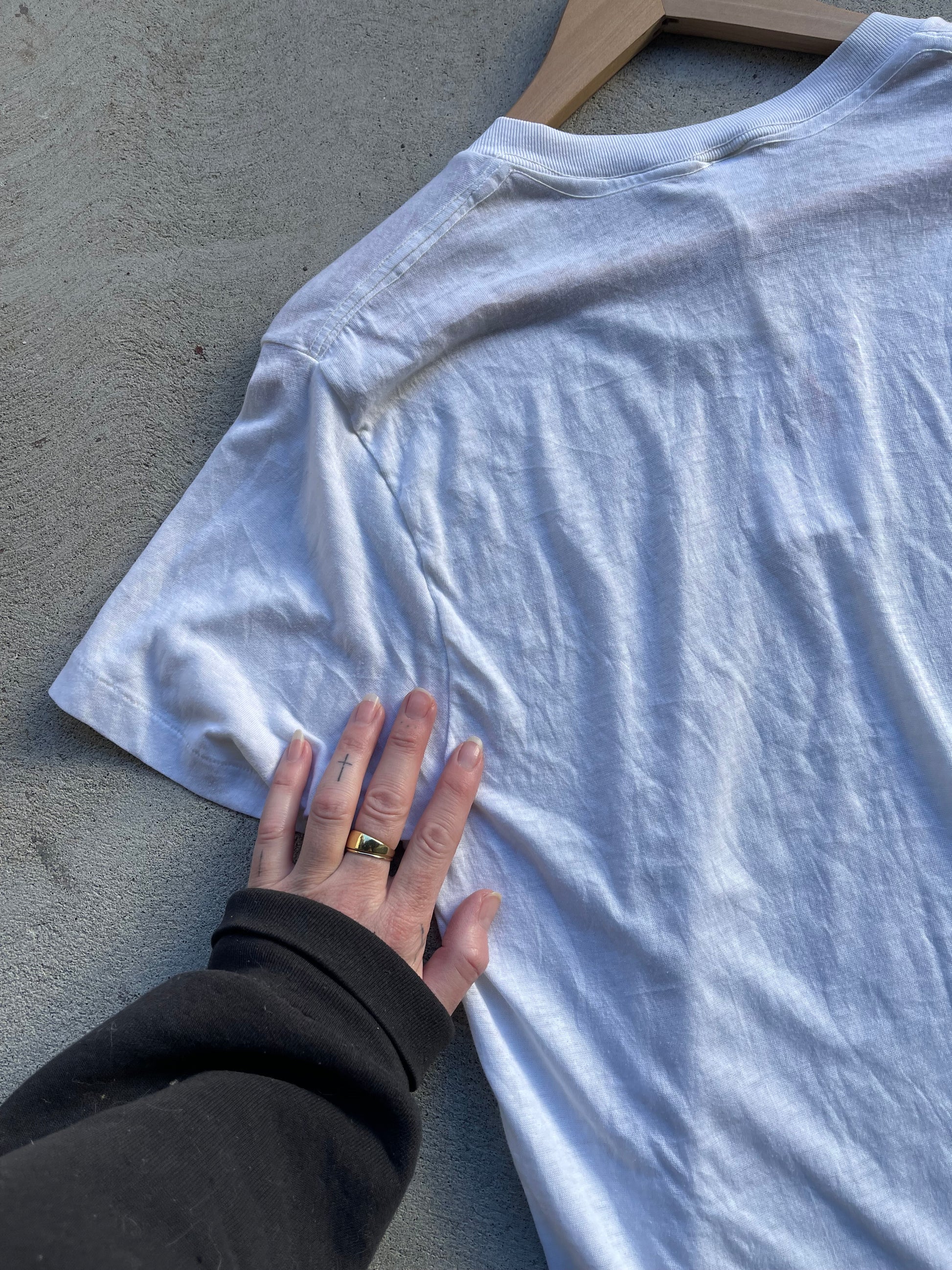 Vintage Paper Thin Crew Neck WHITE - S/M