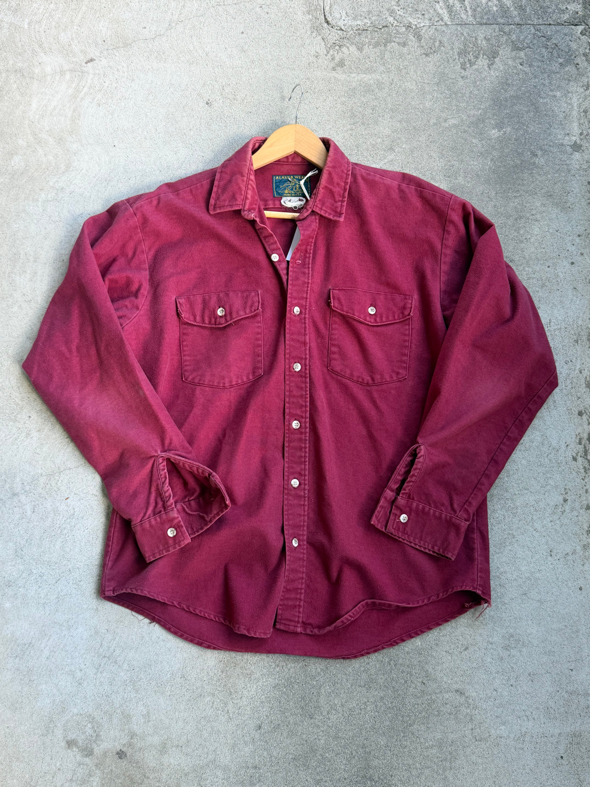 Vintage Chamois Shirt in WINE - L