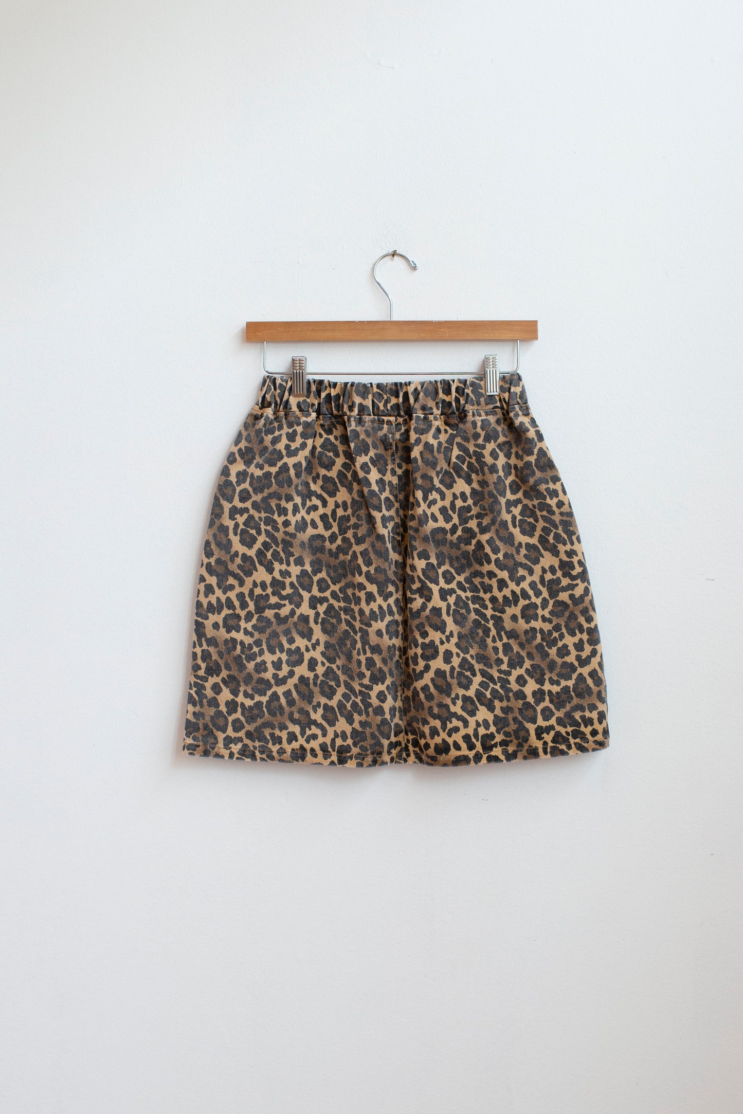 Le Bon Shoppe City Skirt in LEOPARD - ( select size )