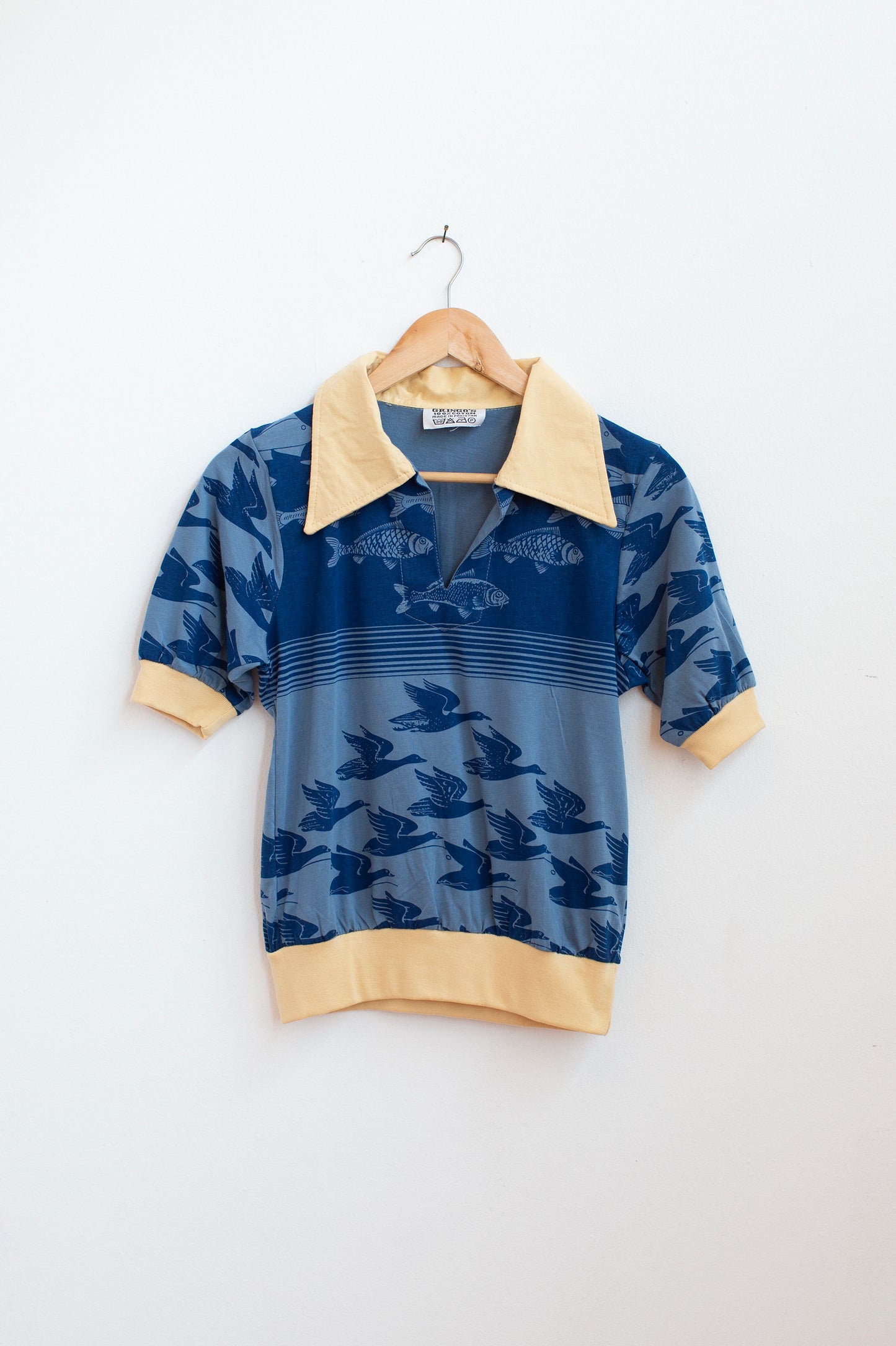 Printed Pullover "Blue Fish" - ( select size )