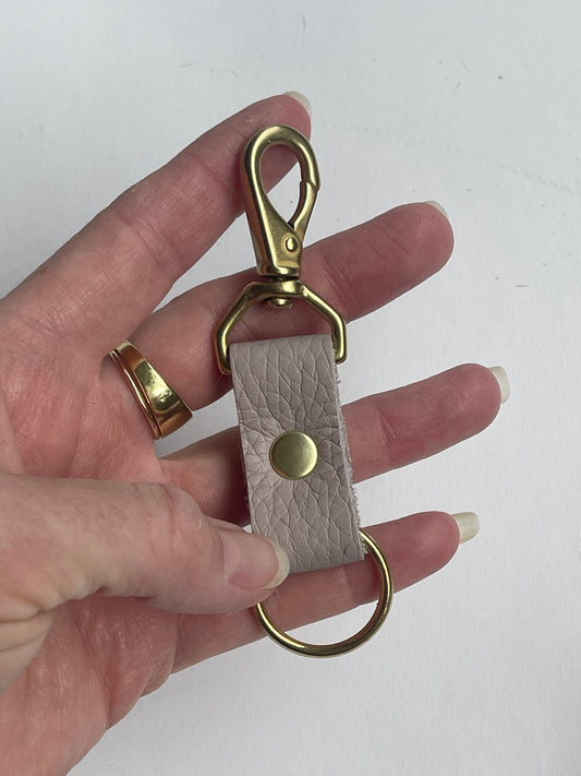 Primecut Leather Keychain in LIGHT LILAC