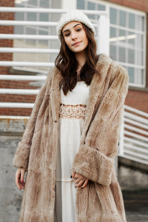 Vintage Genuine Fur Coat - M