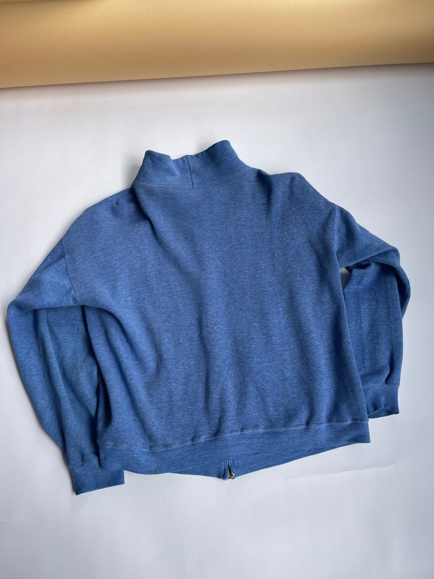 Vintage Zip Sweatshirt - up to XL