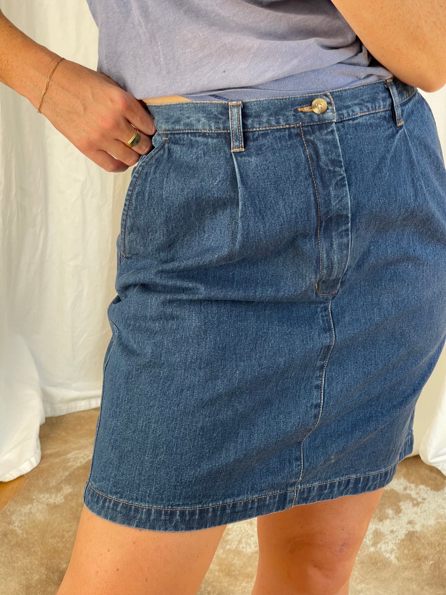 Vintage Mini Skirt - W 30"